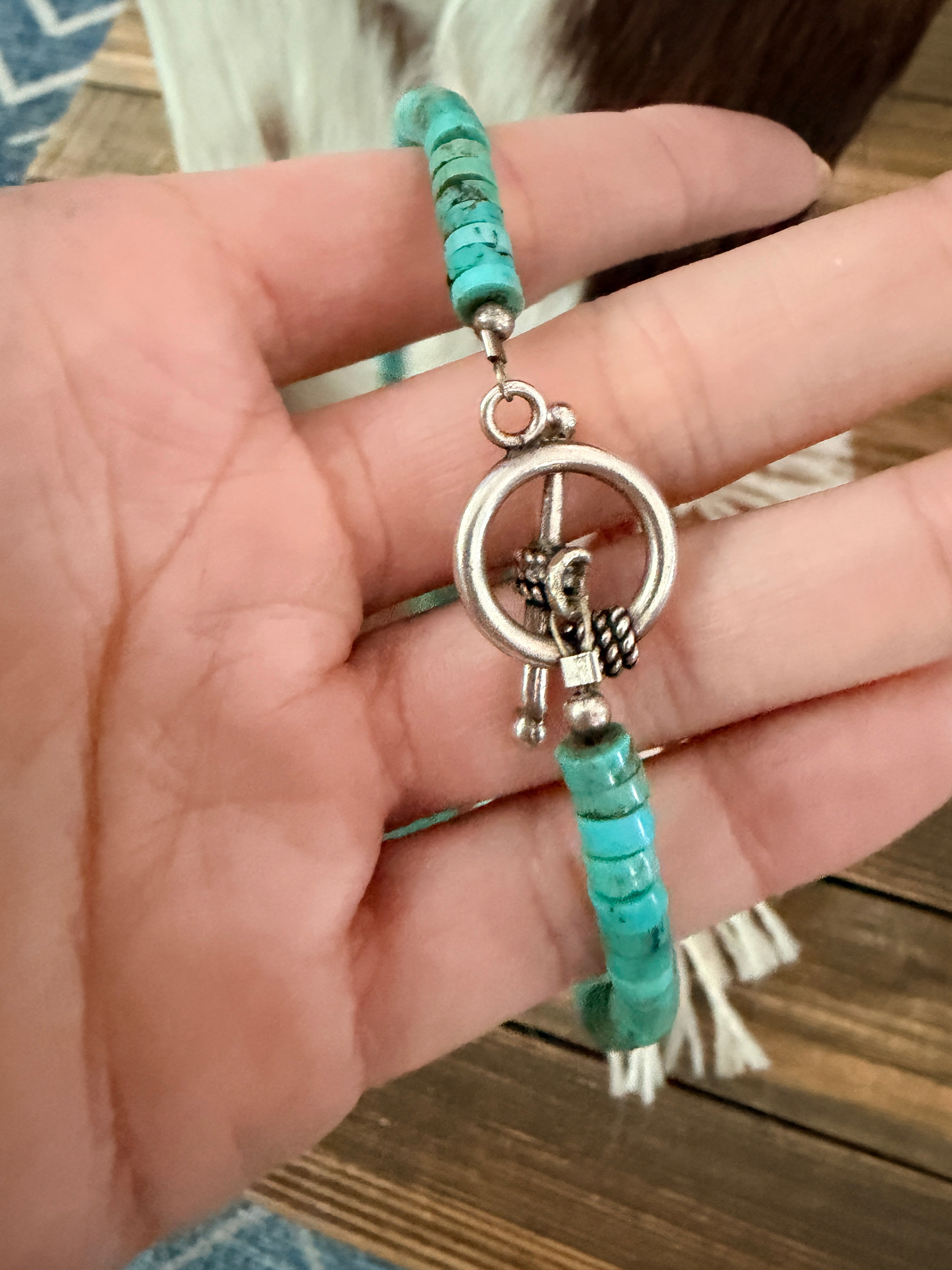 Old Pawn Handcrafted Turquoise Beaded 16” Necklace
