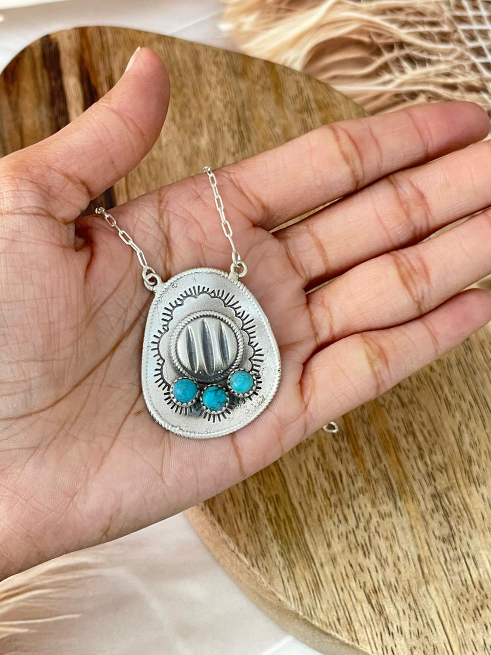 Handmade Sterling Silver Kingman Turquoise Necklace Signed Nizhoni