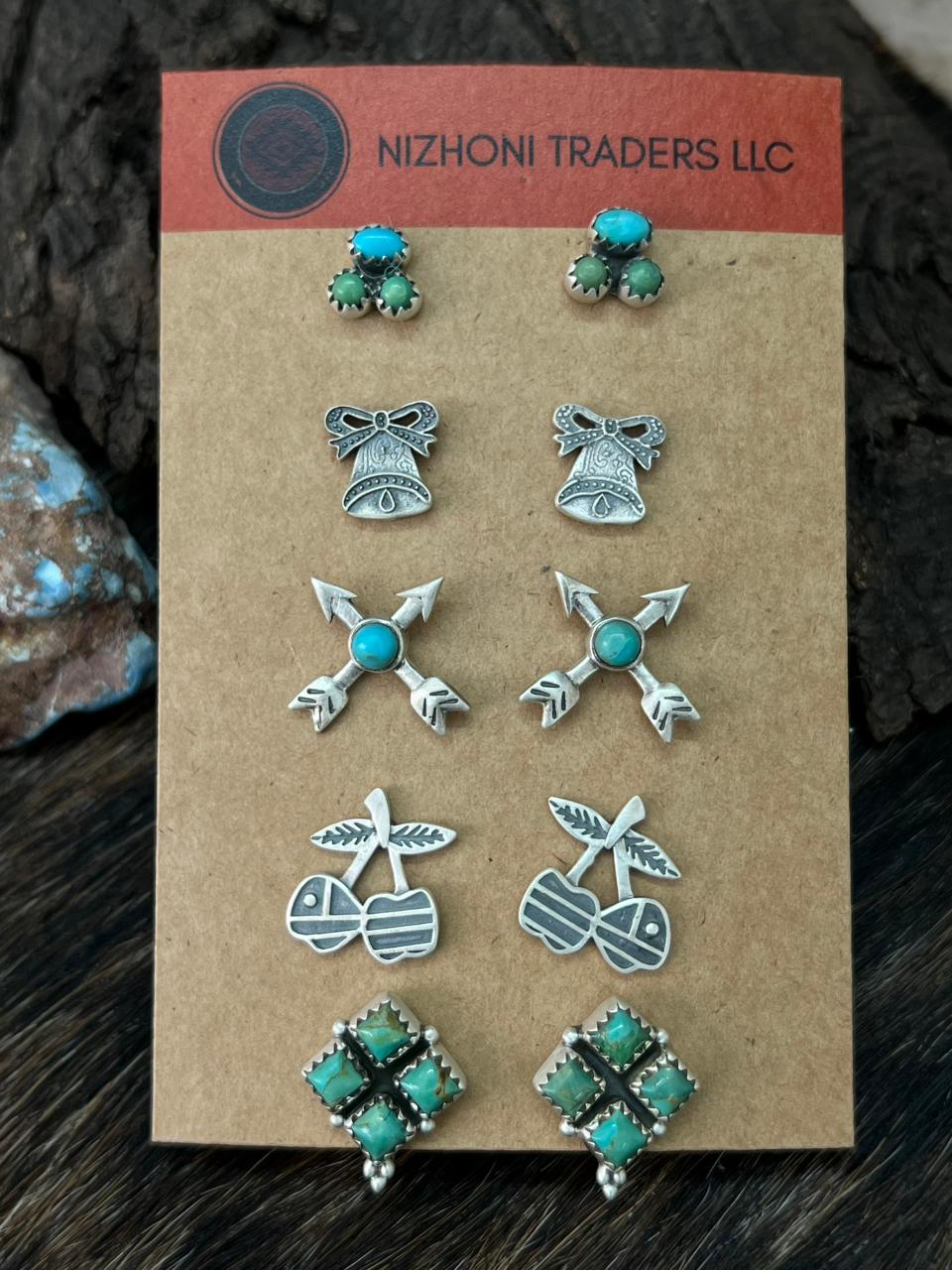 Handmade Sterling Silver Kingman Turquoise Post Studs Earrings Set