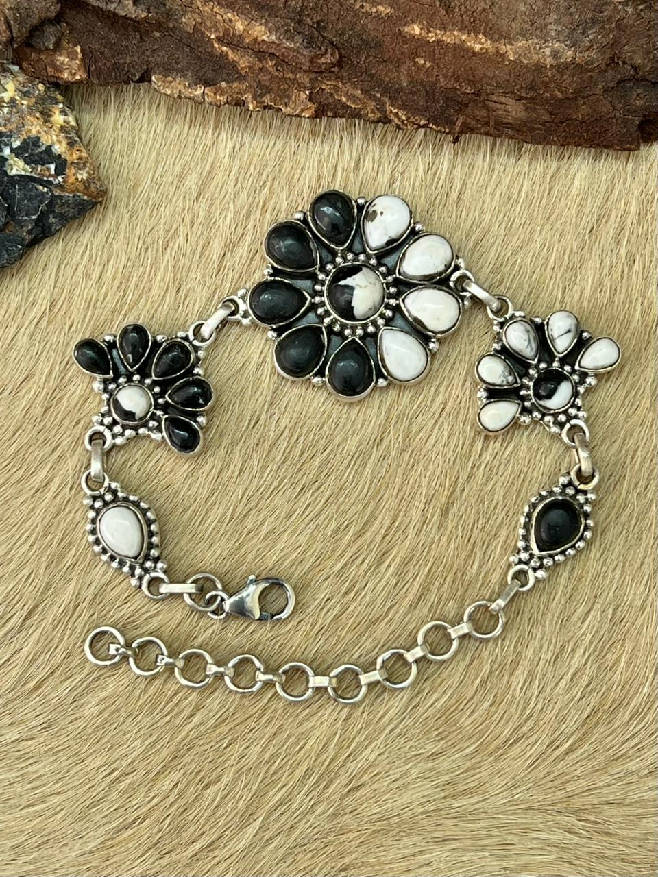 Handmade Sterling Silver White Buffalo Chain Bracelet "Signed Nizhoni"