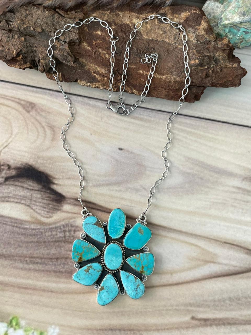 Handmade Sterling Silver Green Kingman Turquoise Collection: Necklace Signed Nizhoni
