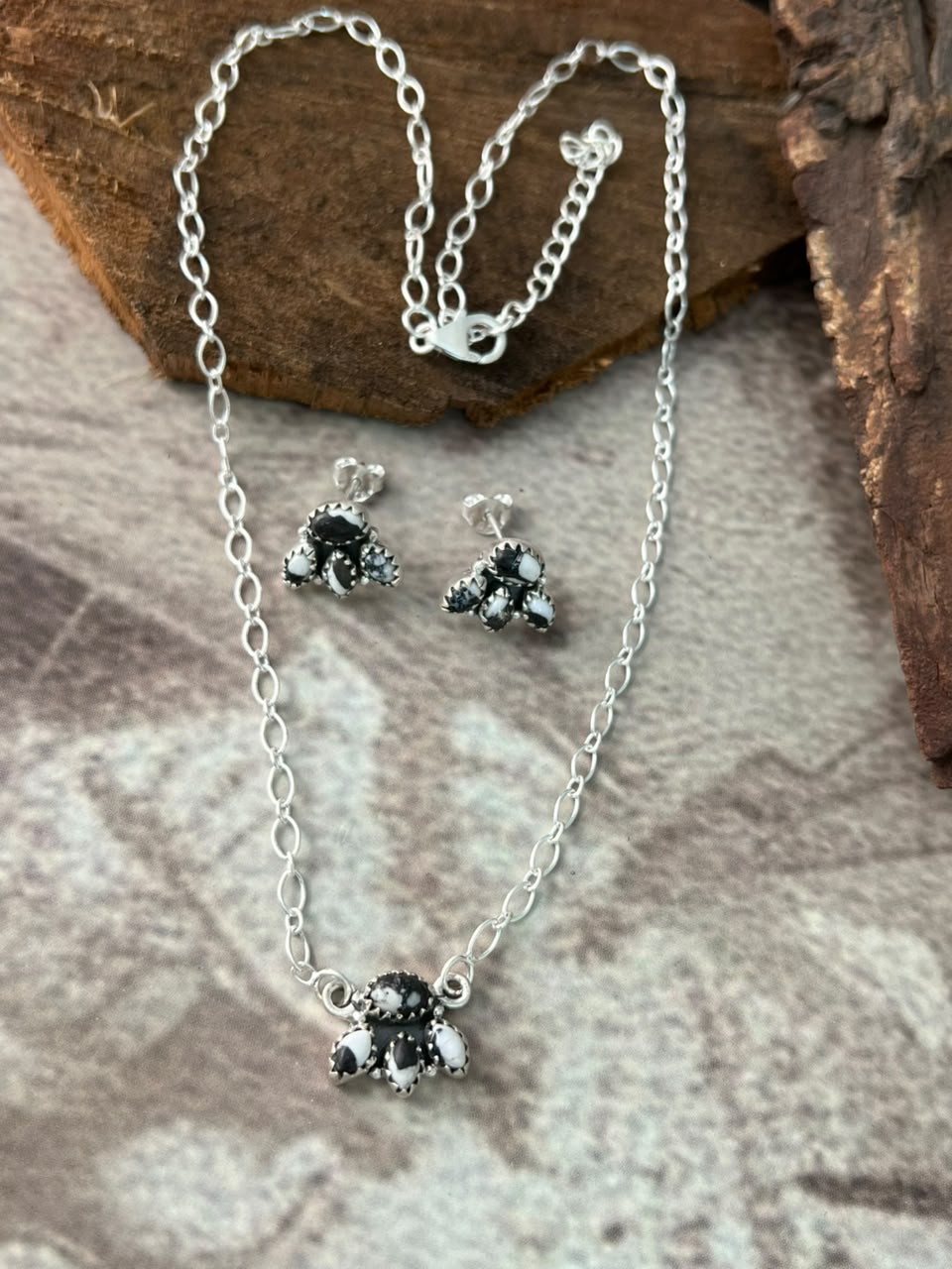 Handmade Sterling Silver White Buffalo Necklace and Earrings Set Signed Nizhoni
