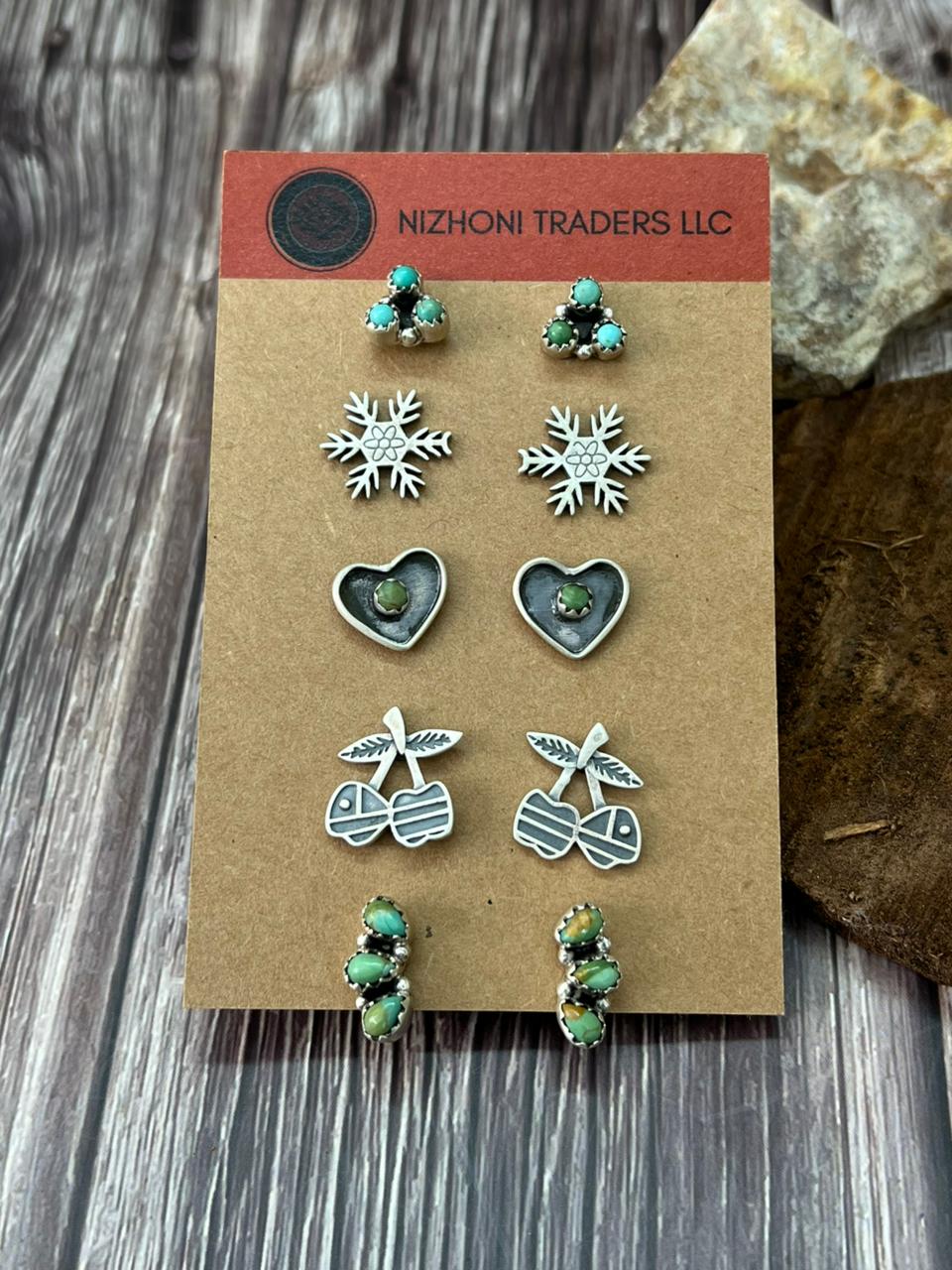 Handmade Sterling Silver Kingman Turquoise Post Studs Earrings Set