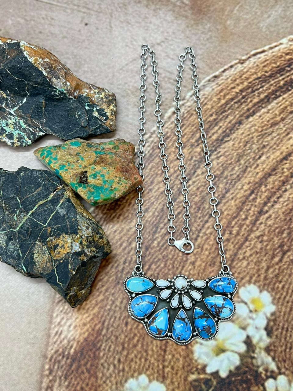 Handmade Sterling Silver Golden Hills with White Collection Necklace "Signed Nizhoni"