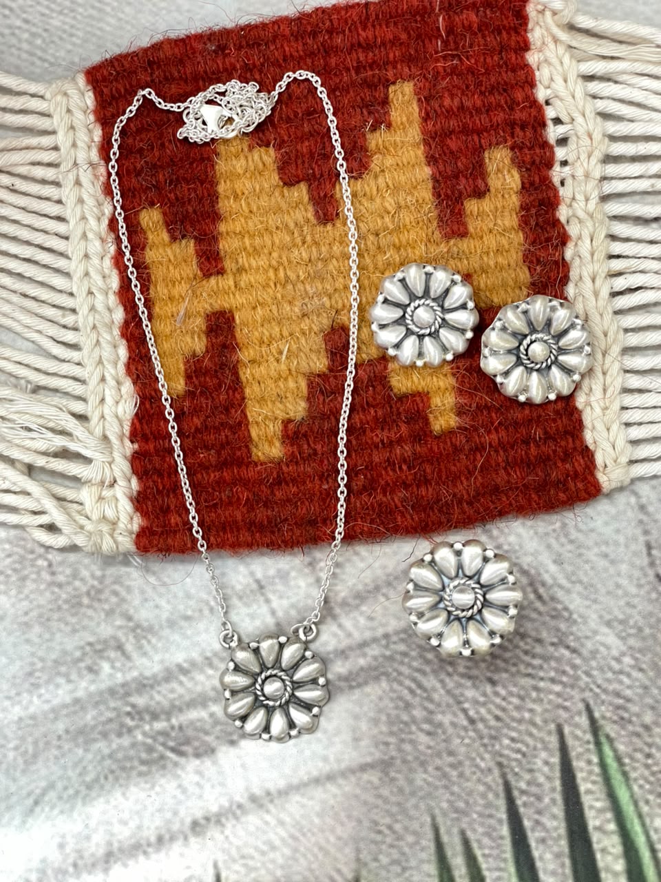 Handmade Sterling Silver Beautiful Necklace Ring and Earrings Set Signed Nizhoni
