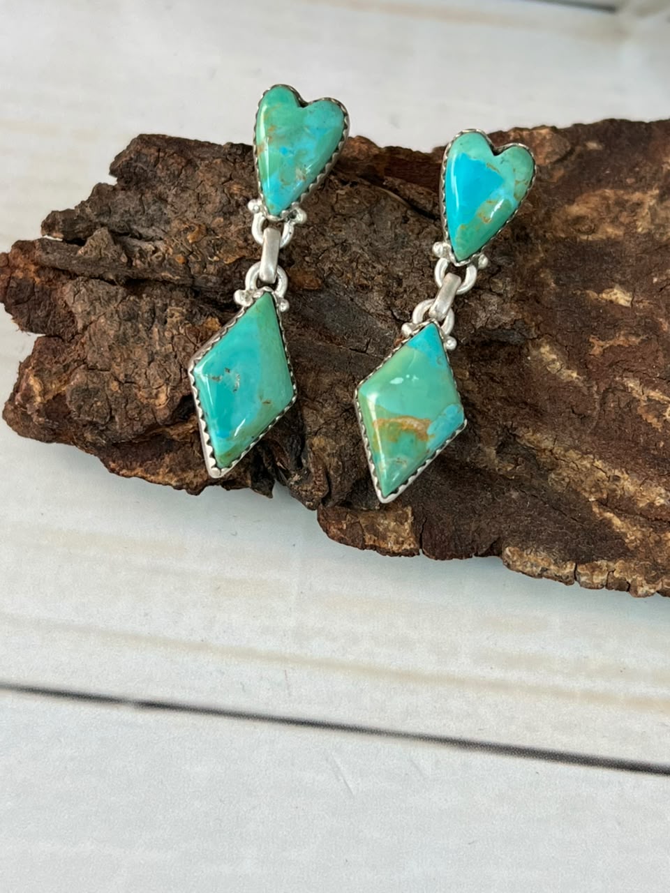 Handmade Sterling Silver Kingman Turquoise Post Dangle Heart Earrings Signed Nizhoni