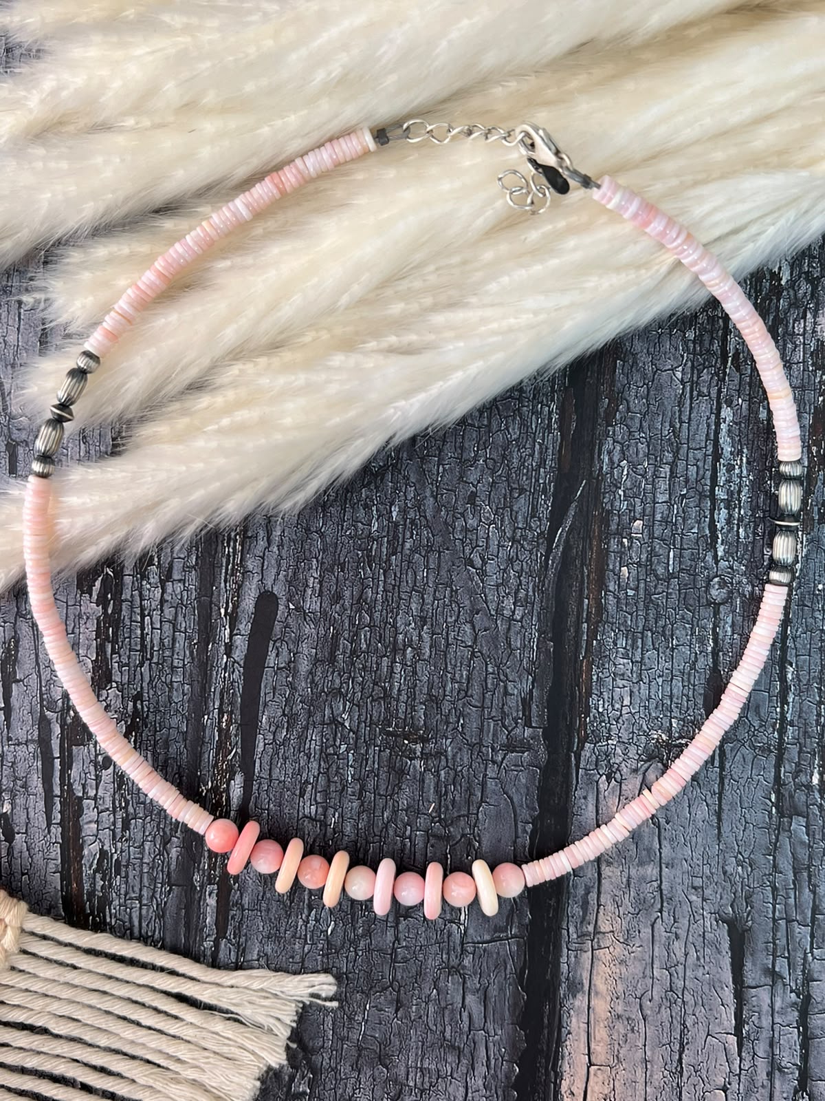 Handmade Sterling Silver Queen Pink Conch Collection: Beaded Necklace Signed Nizhoni