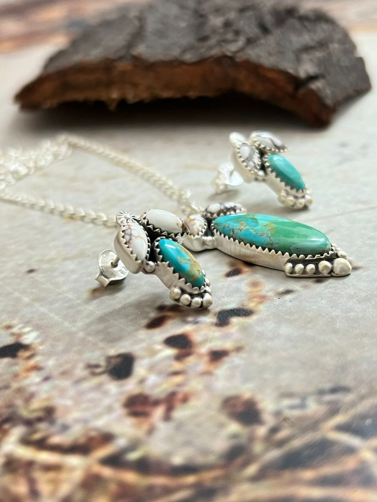 Handmade Sterling Silver White Buffalo with Kingman Necklace Earrings Set, Signed Nizhoni