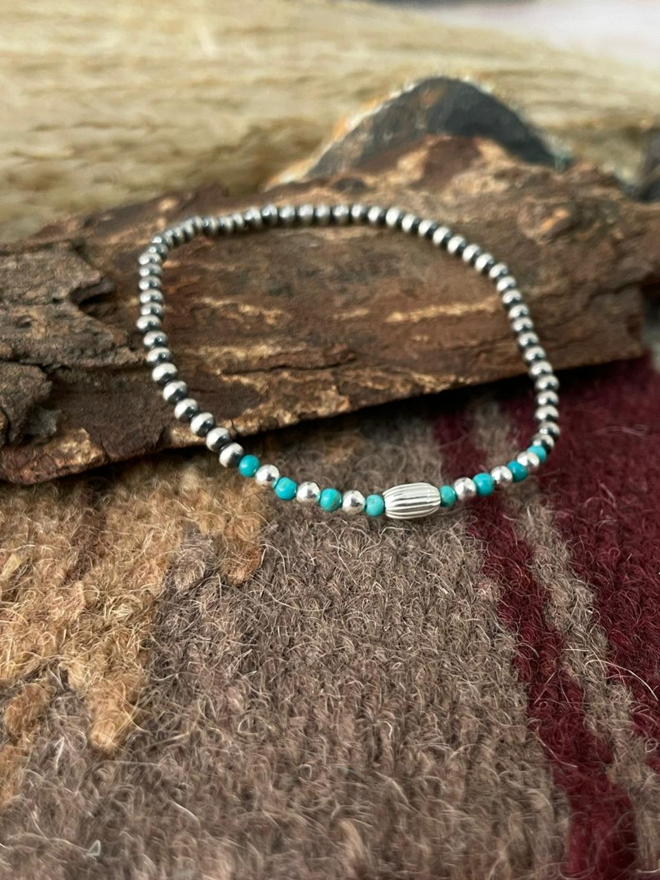 Handmade Sterling Silver Kingman Turquoise Stretch Bracelet