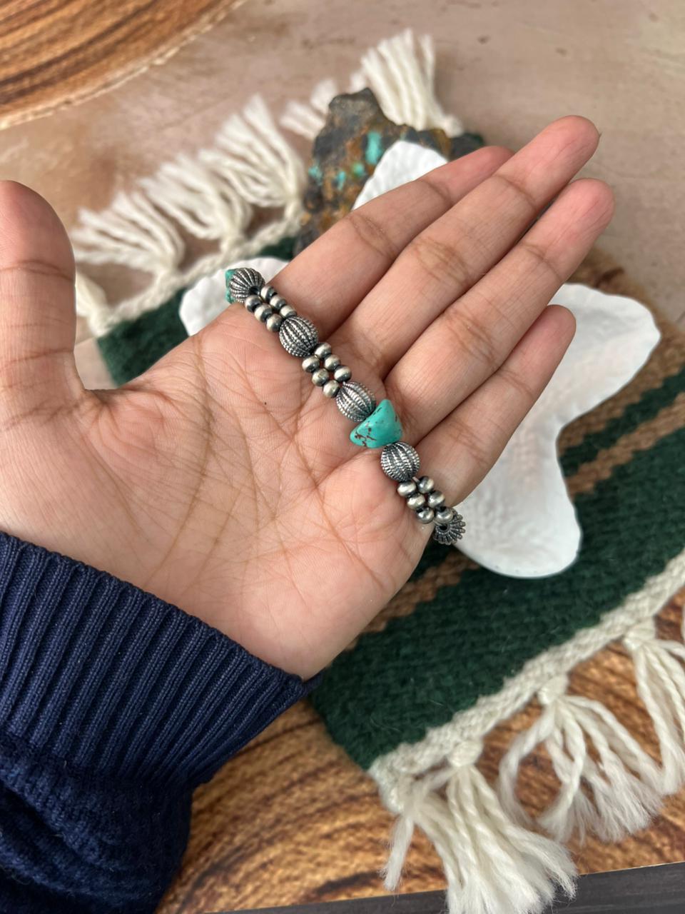 Handmade Sterling Silver Kingman Turquoise Beaded Stretch Bracelet