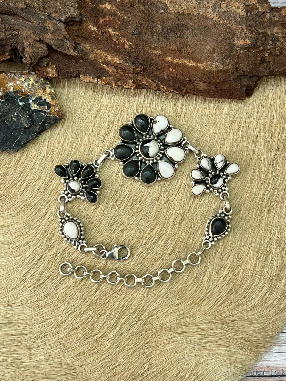 Handmade Sterling Silver White Buffalo Chain Bracelet "Signed Nizhoni"