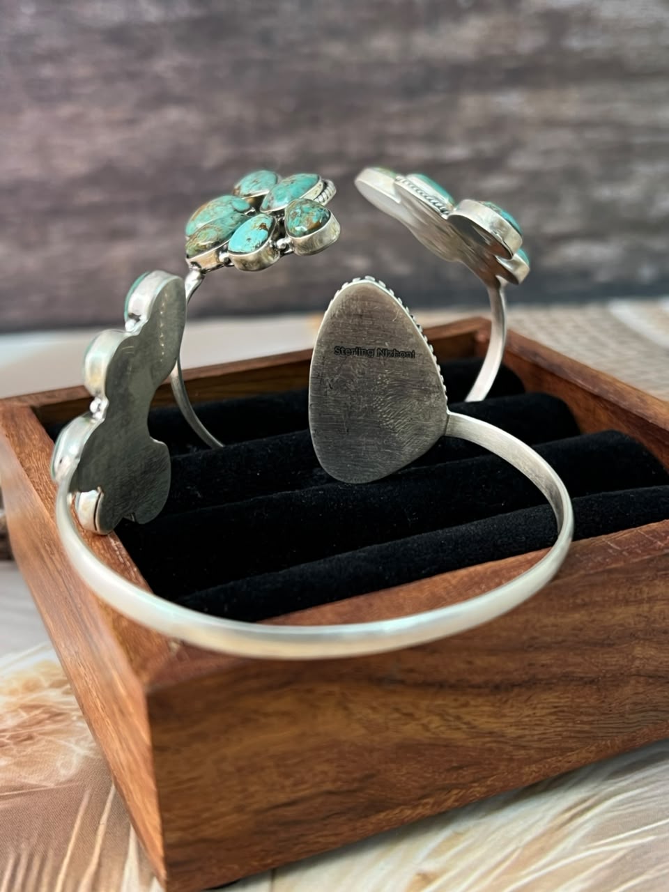 Handmade Sterling Silver Manassa Turquoise Cuff Bracelet Signed Nizhoni (7)