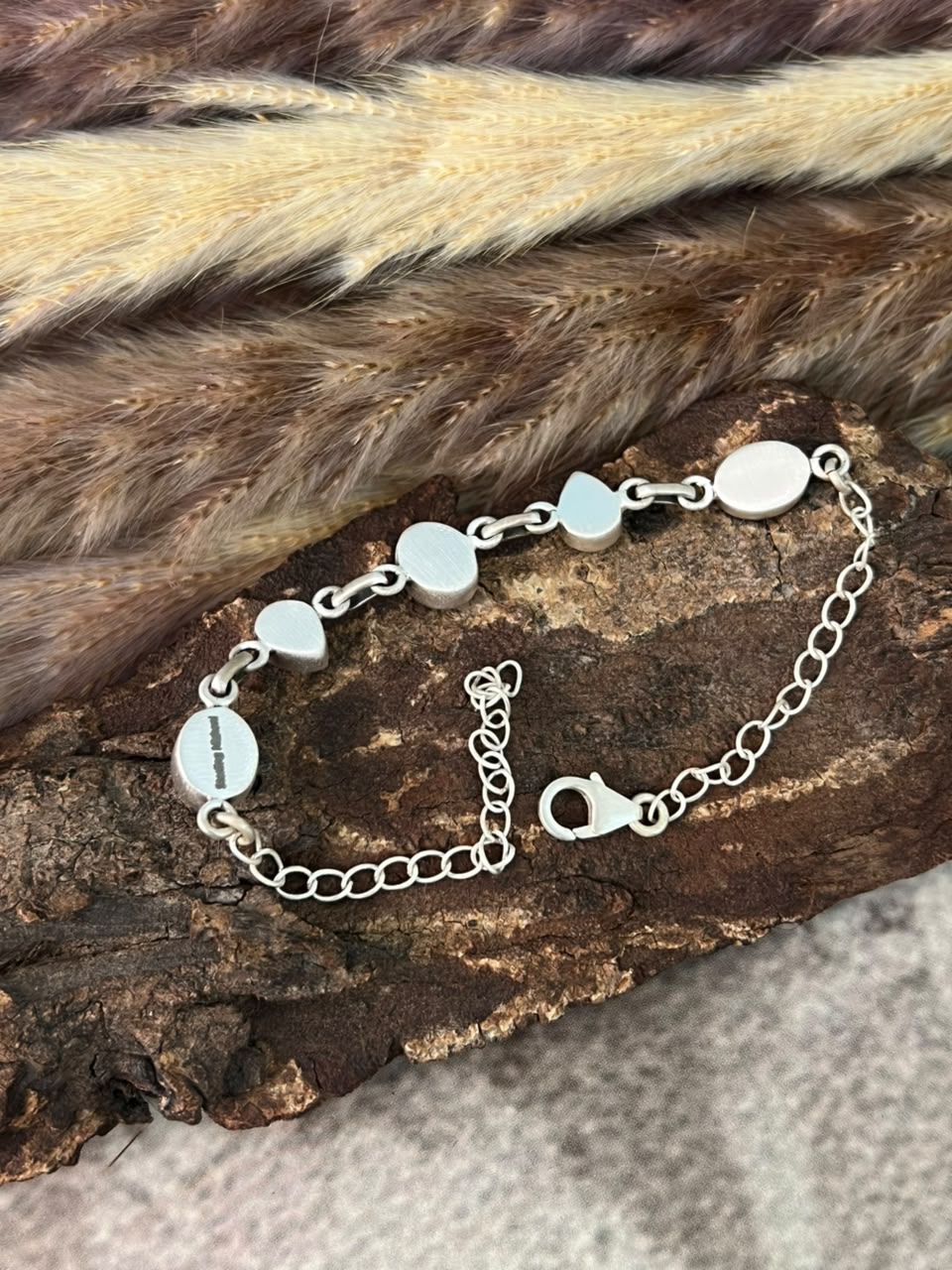 Handmade Sterling Silver Number 8 Turquoise Collection: Chain Bracelet Signed Nizhoni