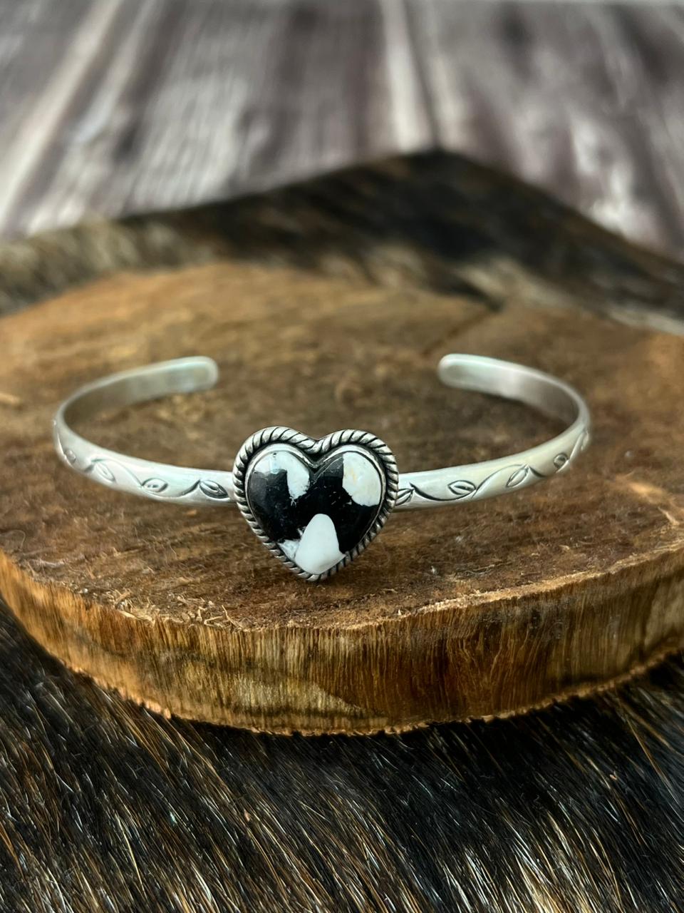 Handmade Sterling Silver White Buffalo Bracelet "Signed Nizhoni"