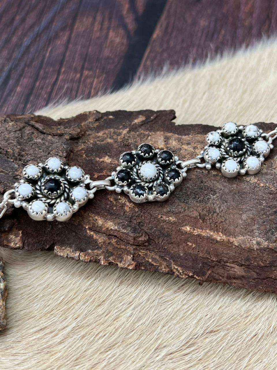 Handmade Sterling Silver White Buffalo Chain Bracelet "Signed Nizhoni"