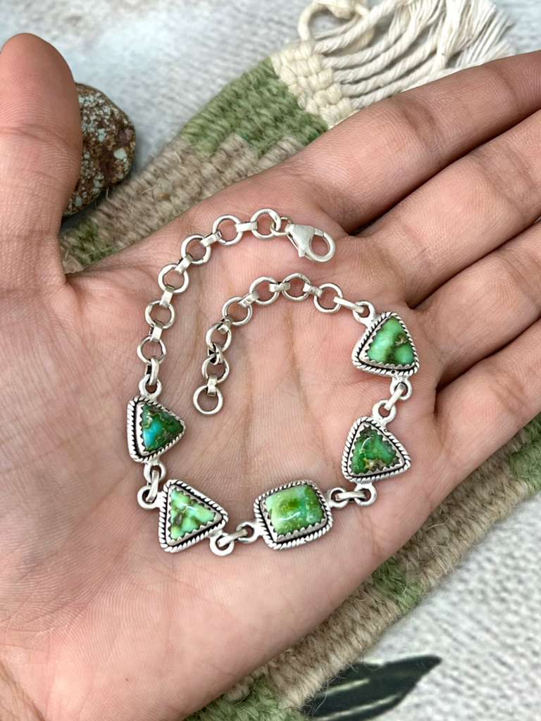 Handmade Sterling Silver Sonoran Mountain Turquoise Chain Bracelet with Signed Nizhoni