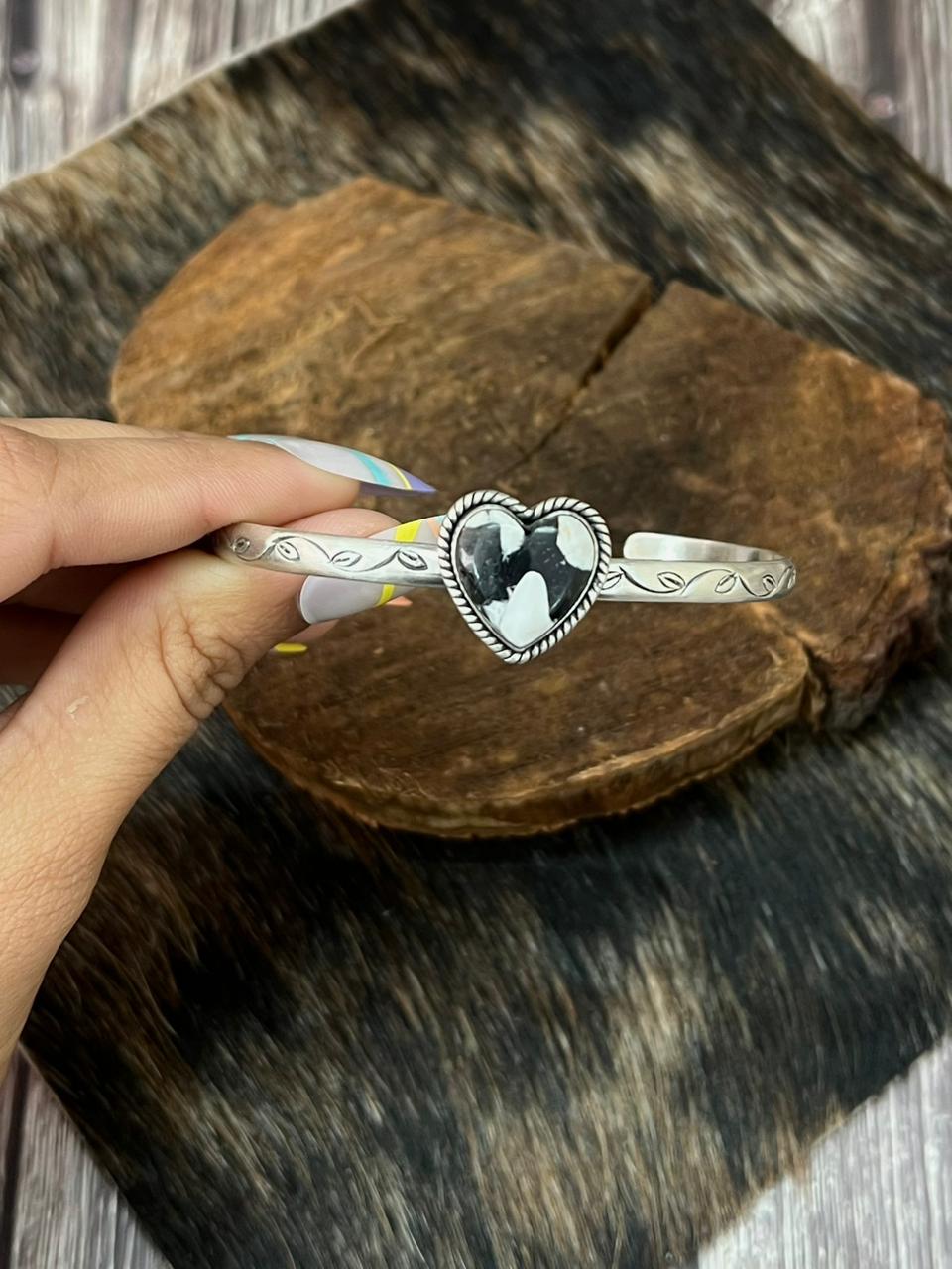 Handmade Sterling Silver White Buffalo Bracelet "Signed Nizhoni"