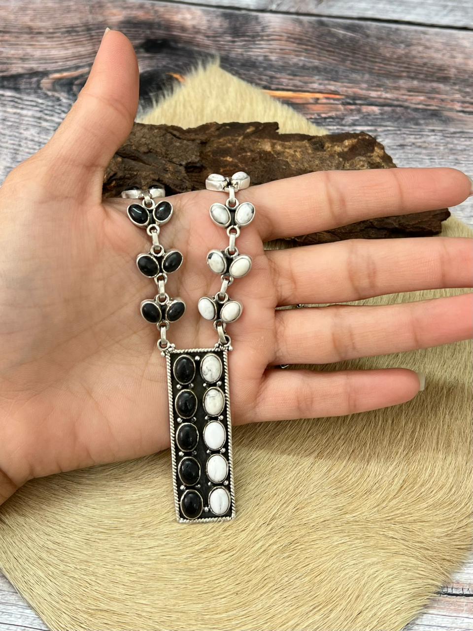 Handmade Sterling Silver White Buffalo Necklace "Signed Nizhoni"