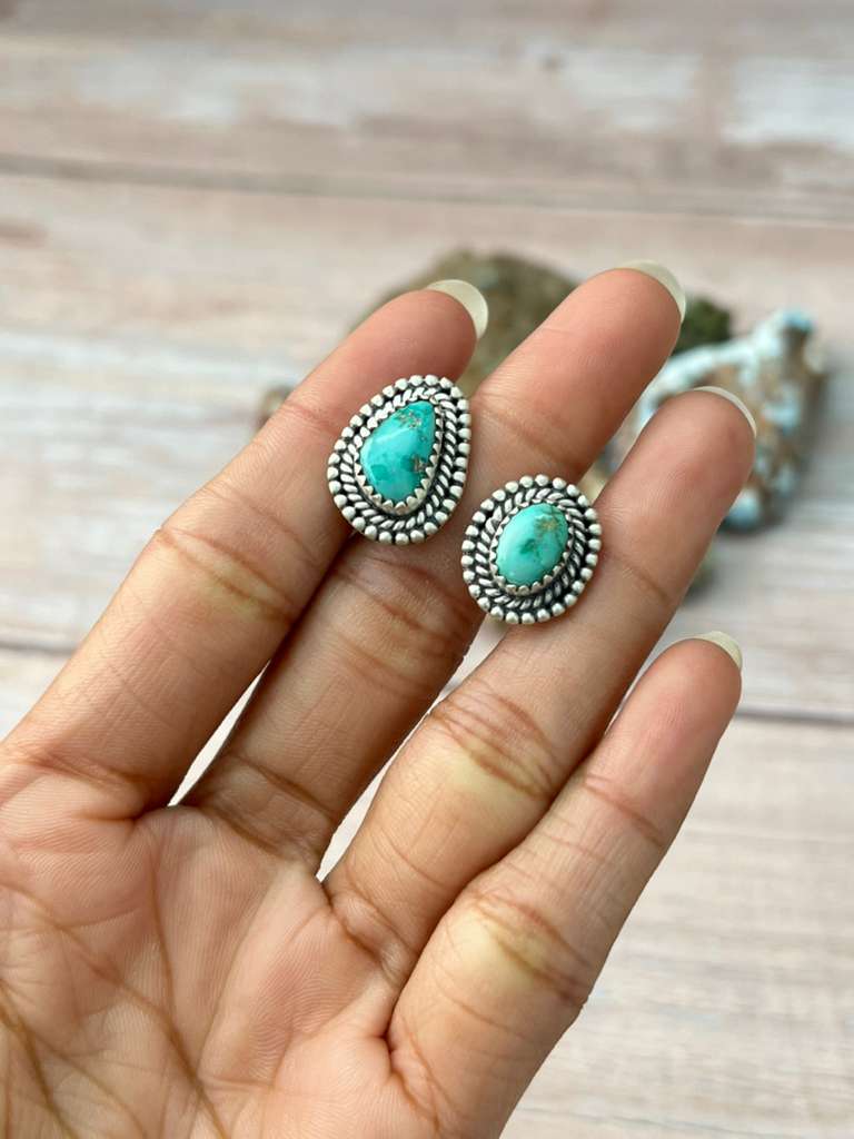 Handmade Sterling Silver Emerald Valley Turquoise Adjustable Ring "Signed Nizhoni"