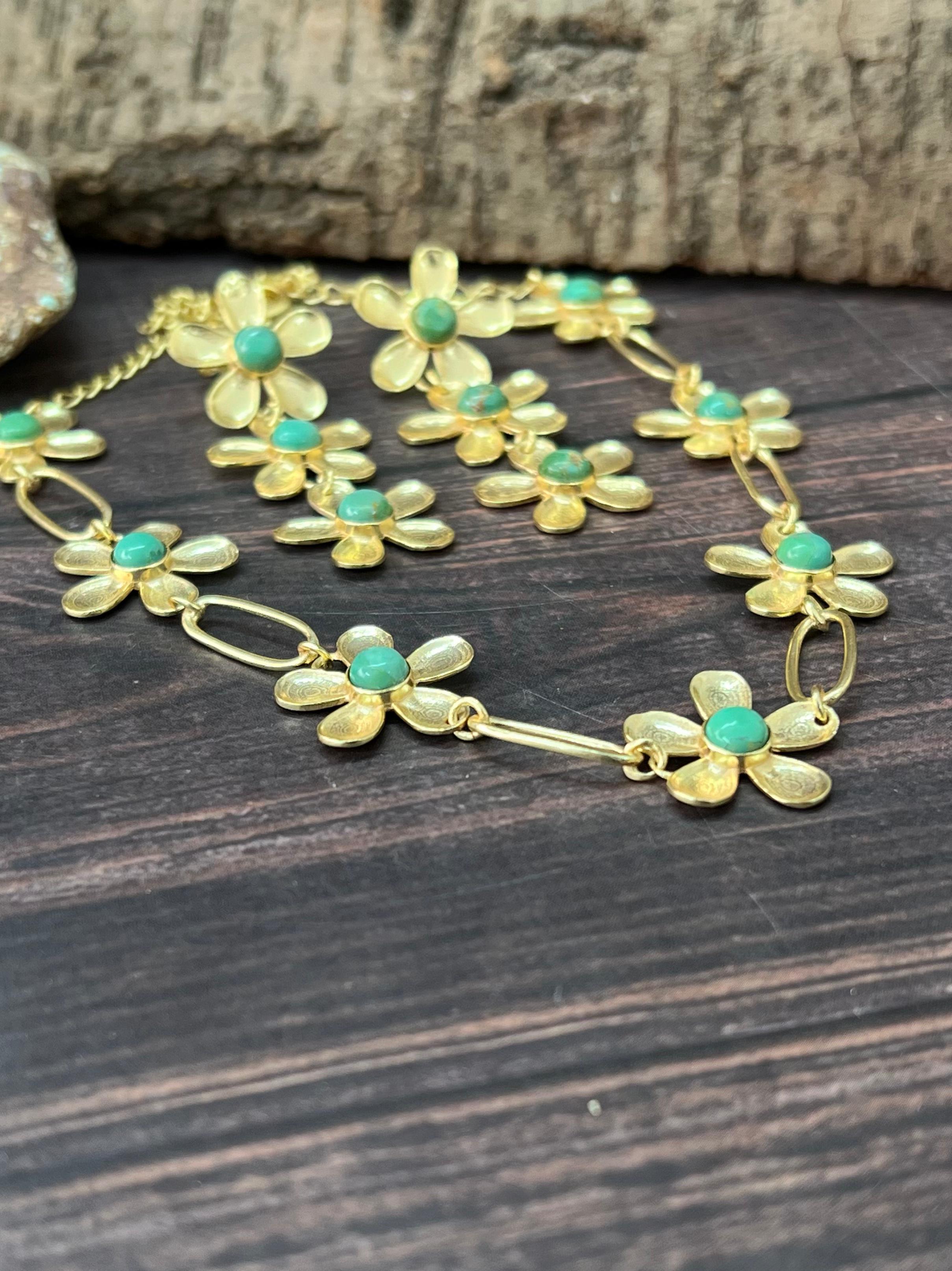 "THE GOLDEN COLLECTION" Handmade Natural Kingman Turquoise Gold Plated Daisy SET Necklace Earrings Set