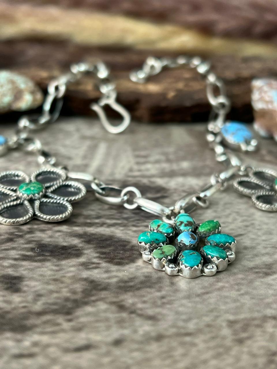 Handmade Sterling Silver Golden Hills with Emerlad Valley Necklace "Signed Nizhoni"