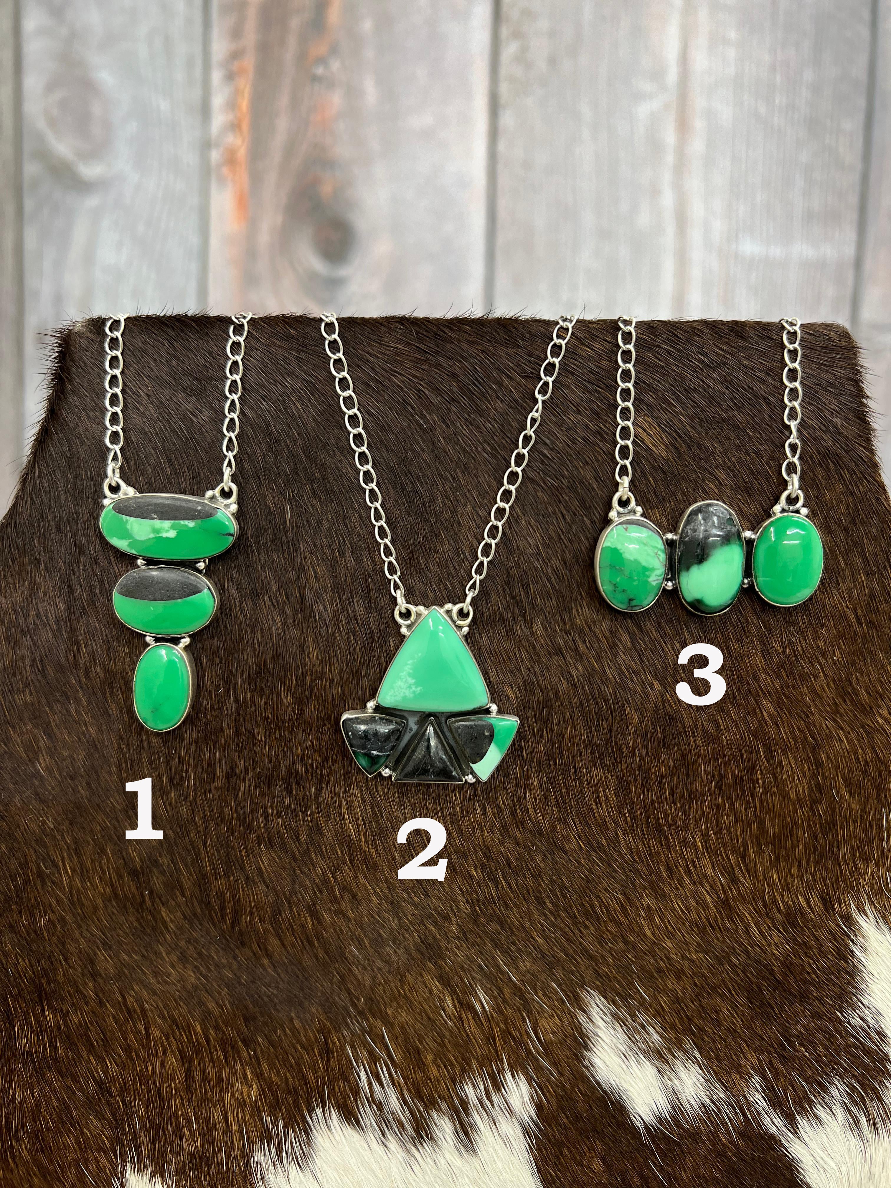 Handmade Sterling Silver Emerald Rose Necklace with Signed Nizhoni