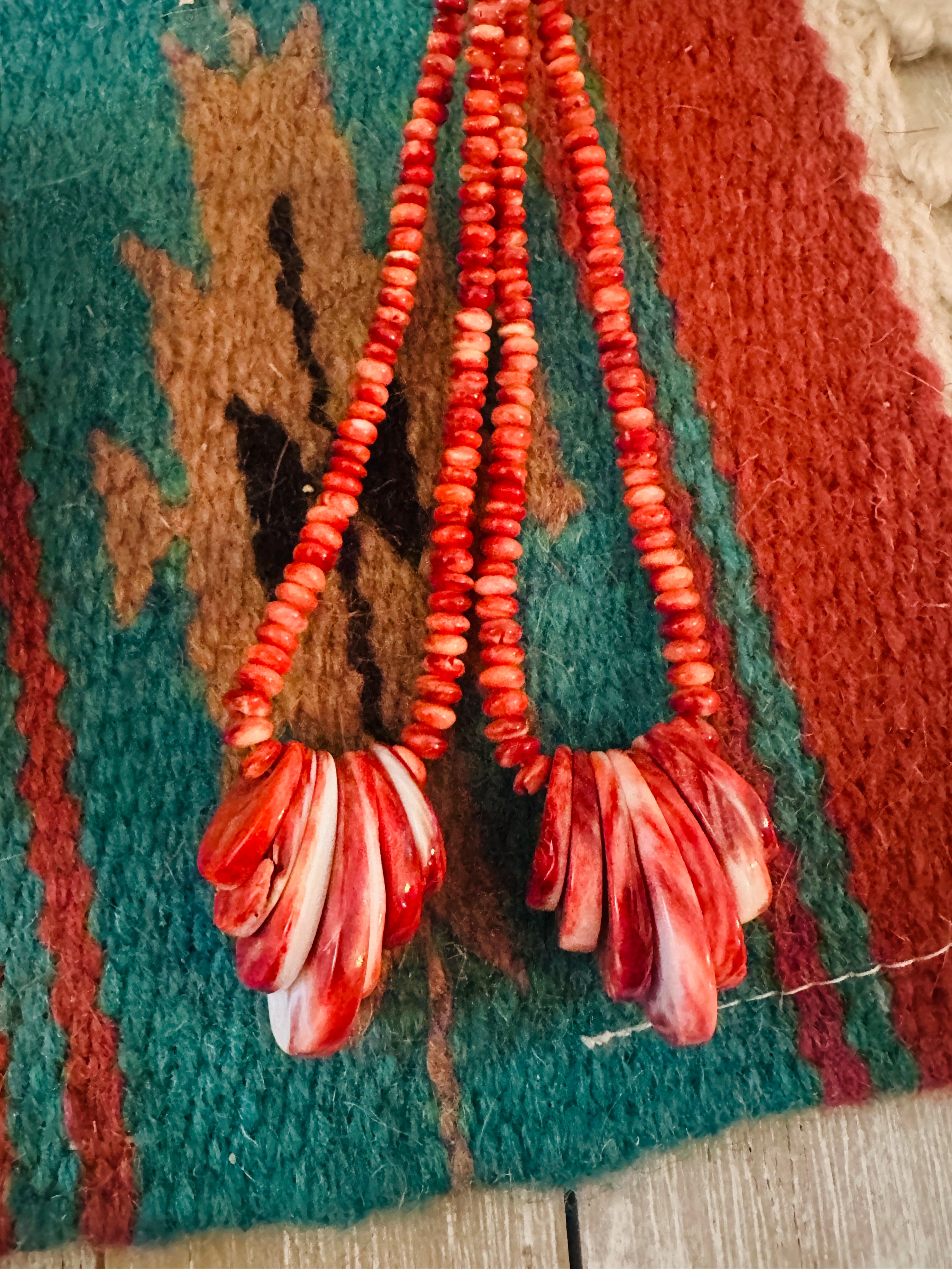 Handcrafted Spiny Oyster and Turquoise Beaded Jacla Necklace