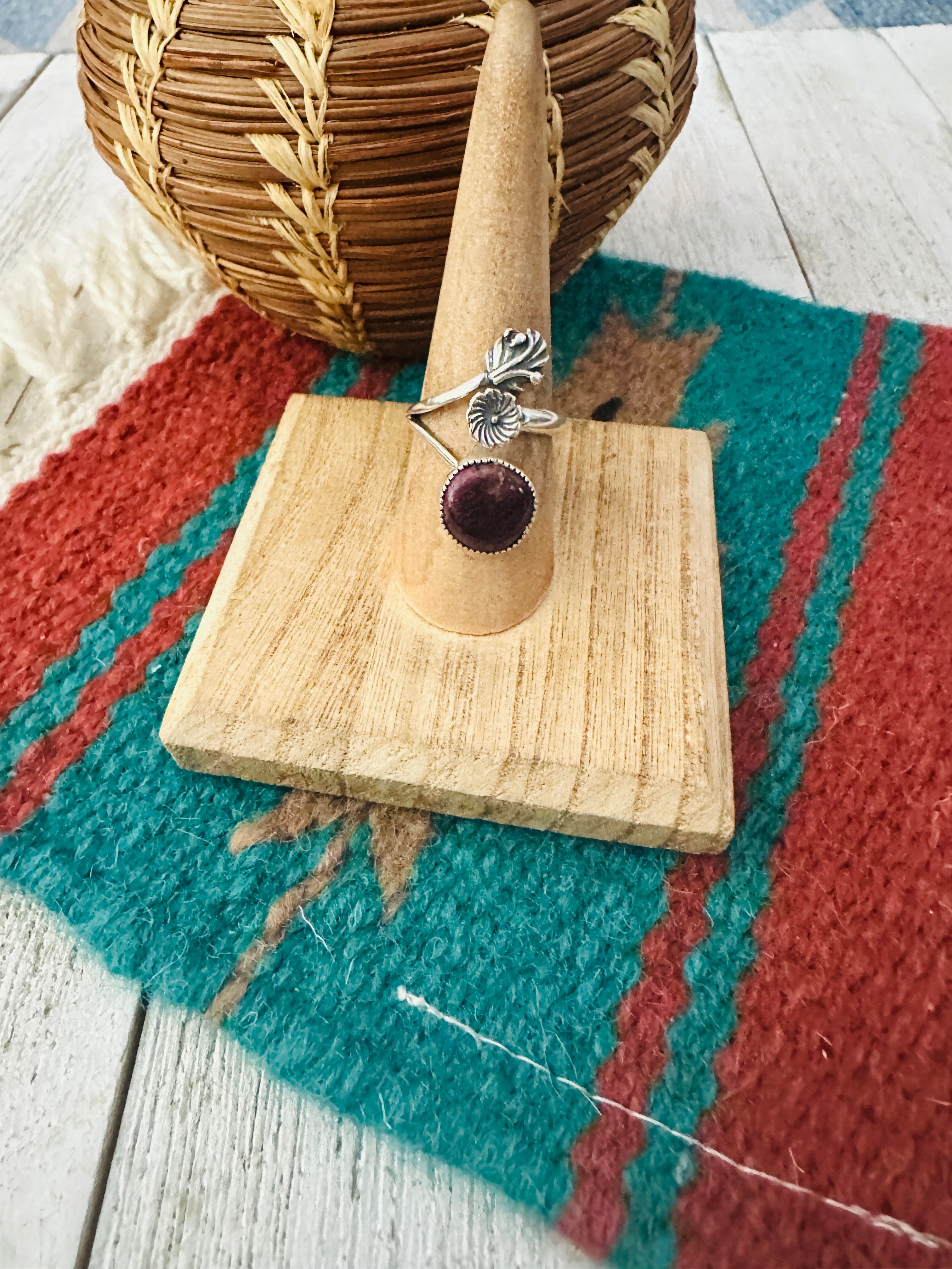 Navajo Purple Spiny & Sterling Silver Flower Ring Size 7.75