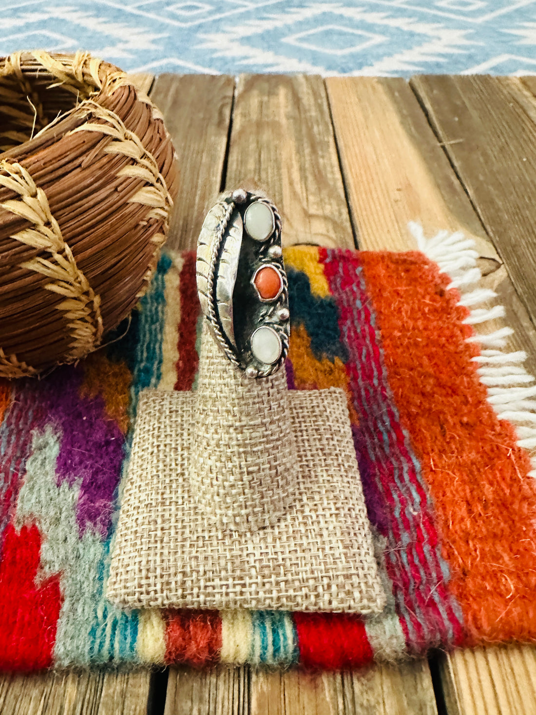 Old Pawn Handcrafted Mother of Pearl, Coral & Sterling Silver Ring Size 5