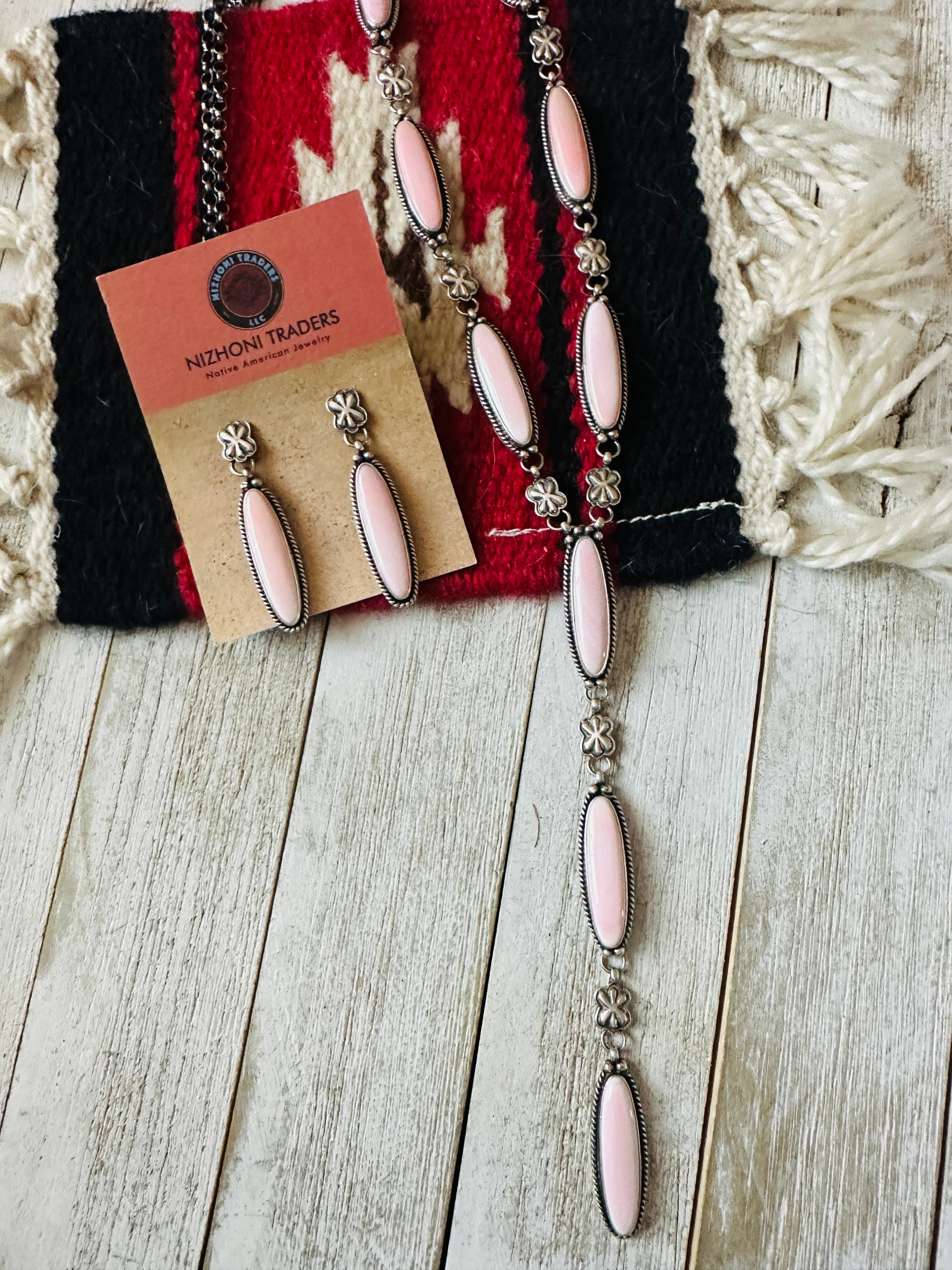 Navajo Queen Pink Conch & Sterling Silver Necklace Set