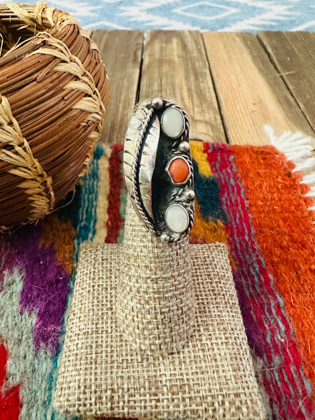 Old Pawn Handcrafted Mother of Pearl, Coral & Sterling Silver Ring Size 5