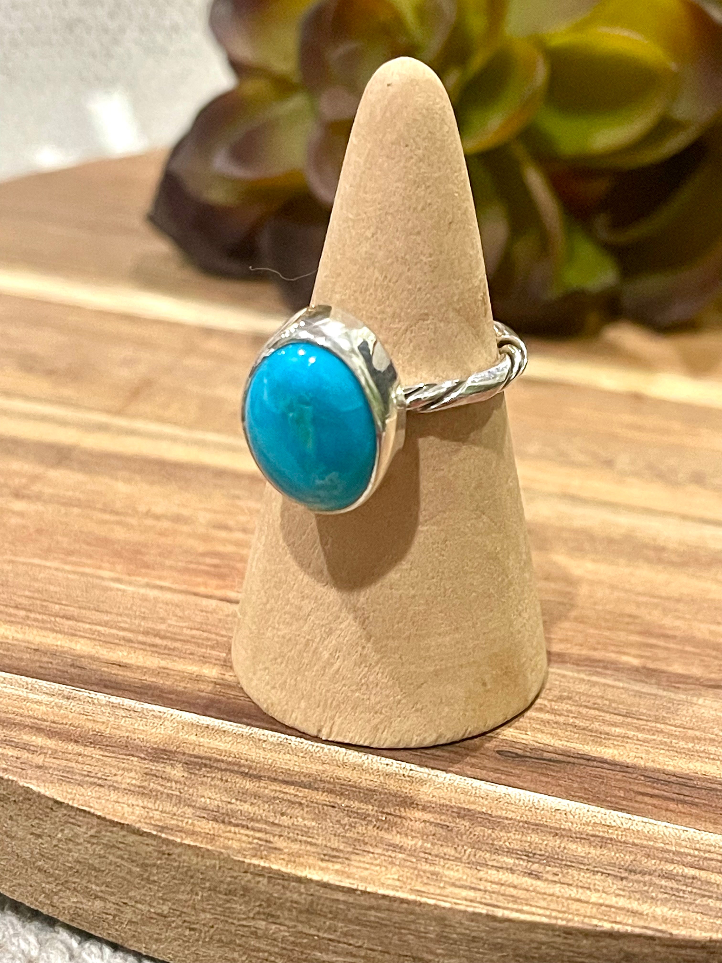 Navajo Turquoise & Sterling Silver Ring Size 7.25