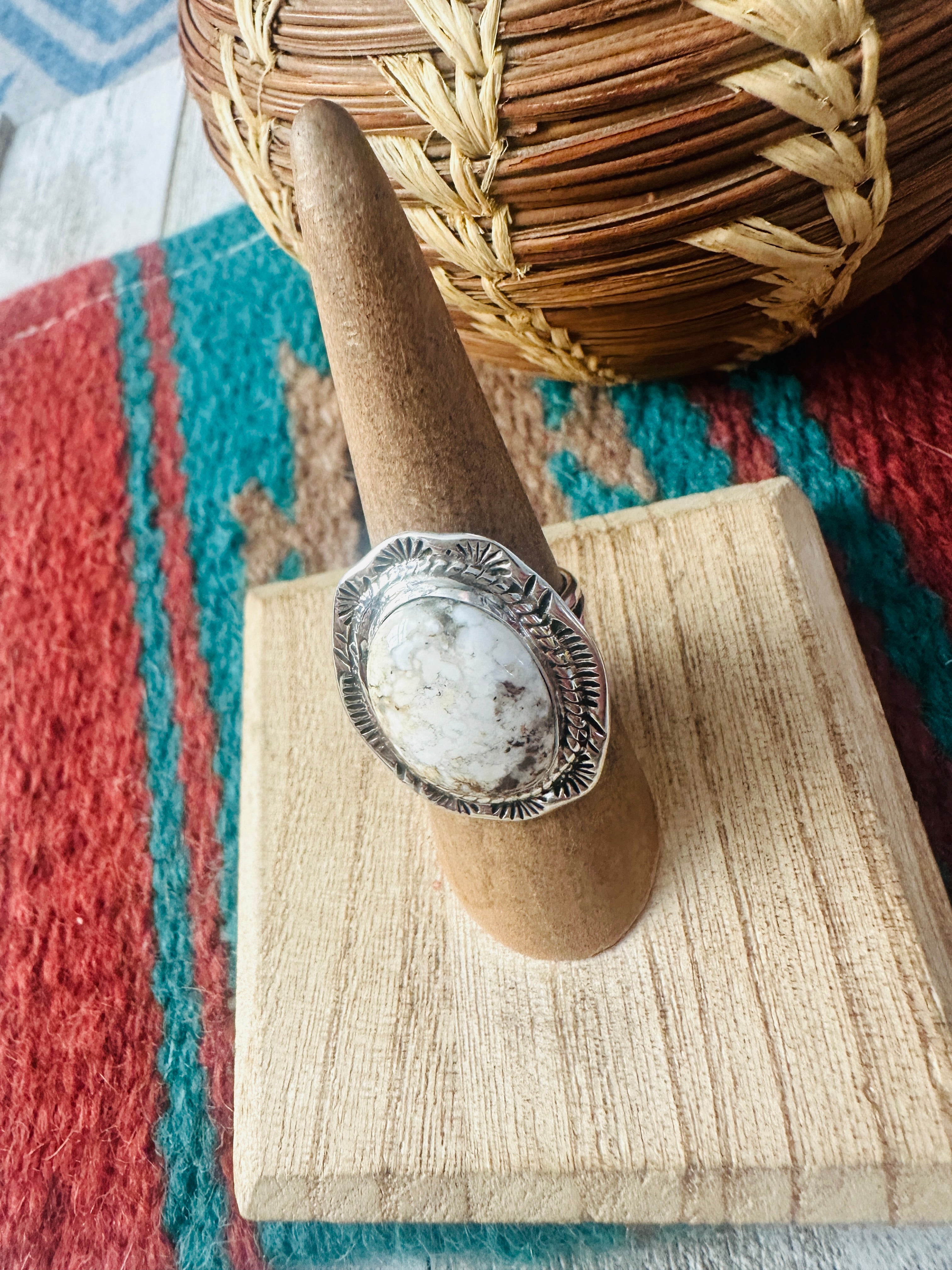 Navajo Sterling Silver And White Buffalo Ring Size 6