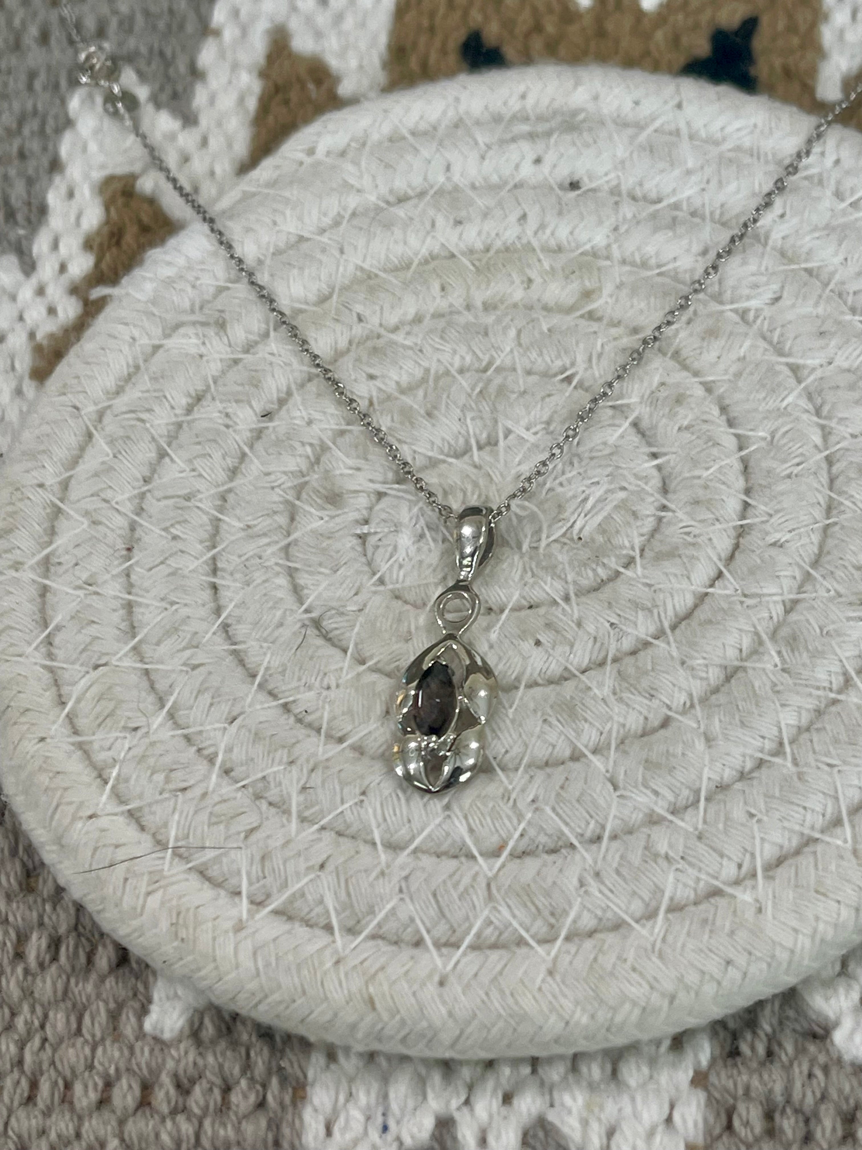 The Bijoux Vault Vintage Silver Chain  Necklace