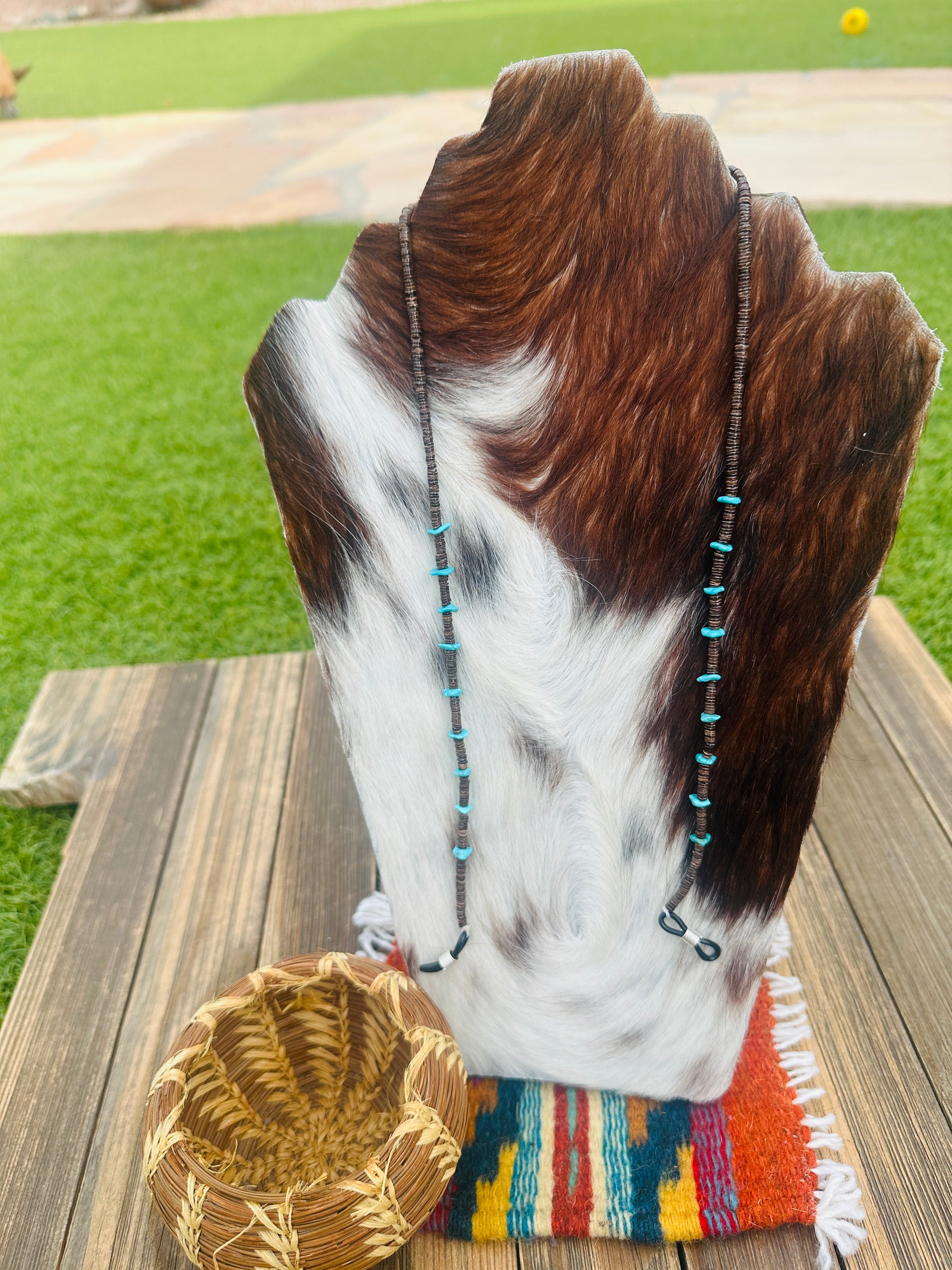 Handcrafted Turquoise & Heishi Beaded Glasses Strap