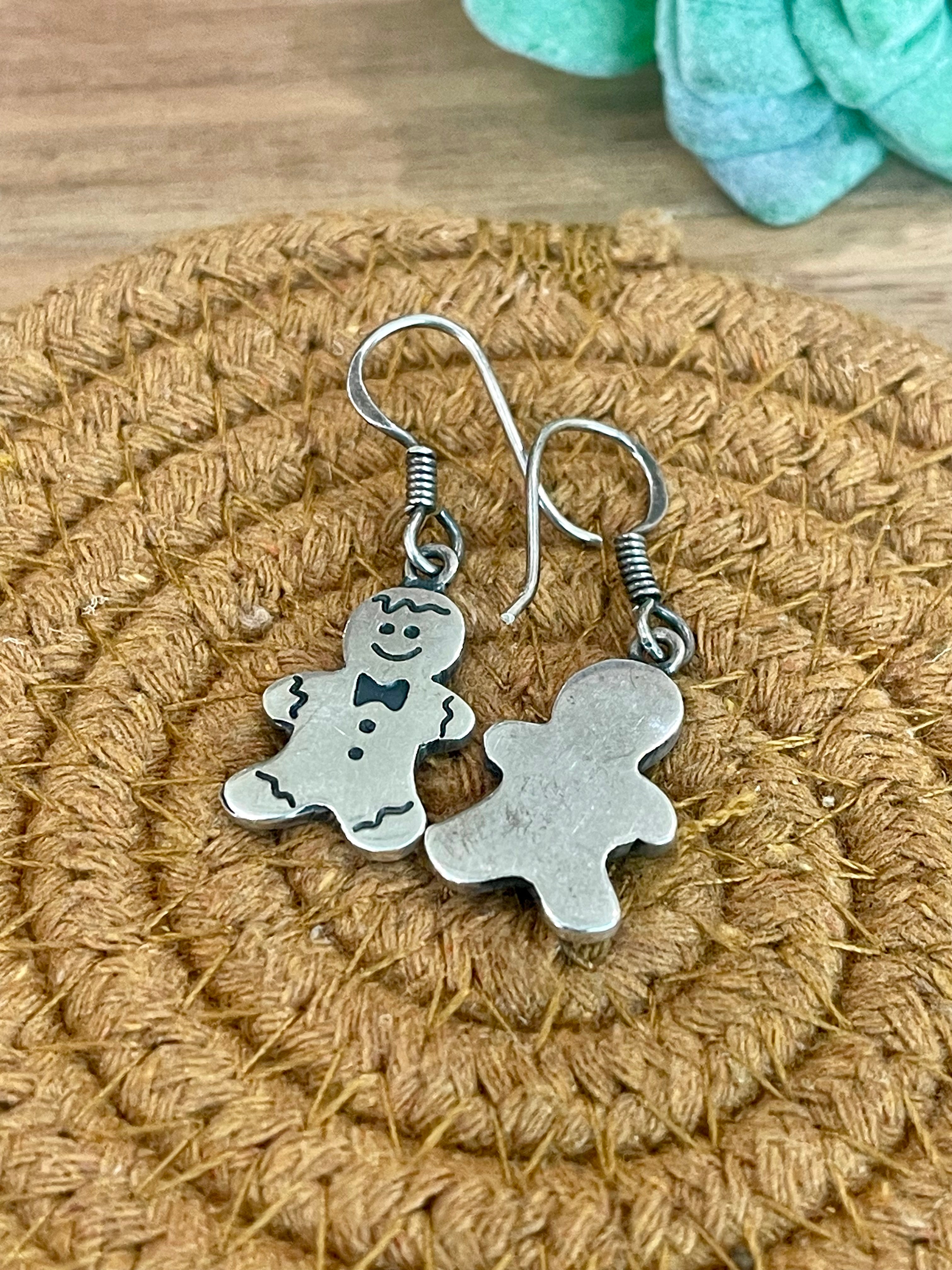 The Bijoux Vault Vintage Silver Gingerbread Man Earrings & Pendant set