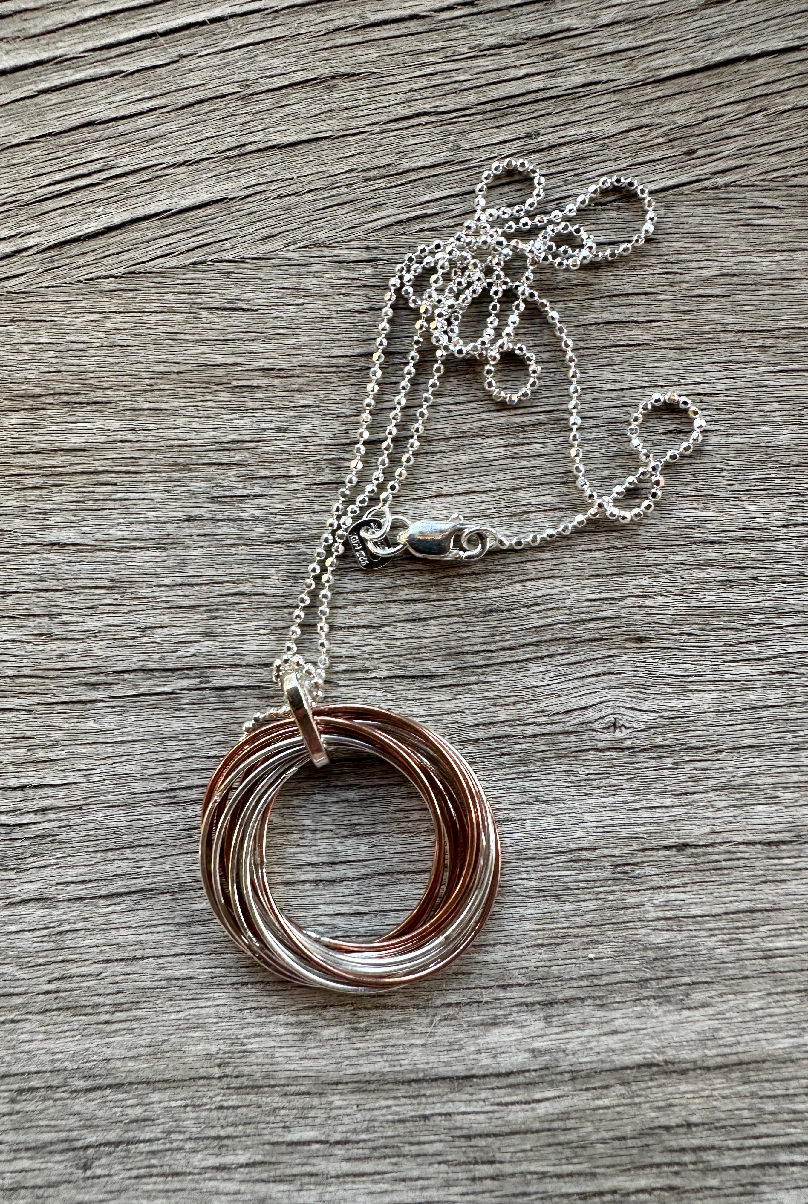 SILVER & COPPER MULTI-RINGS PENDANT Necklace