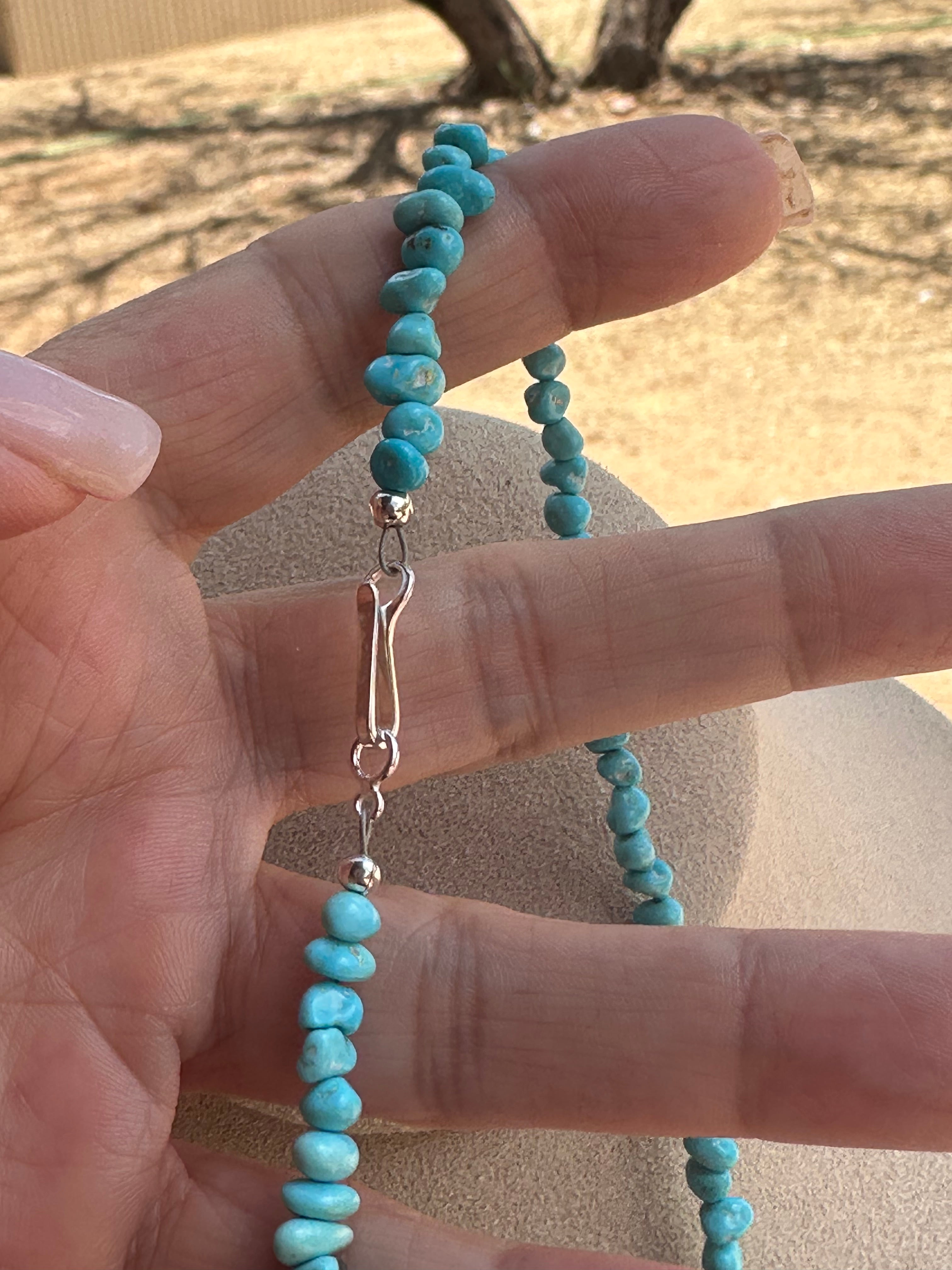 Handcrafted Kingman Turquoise Beaded Necklace