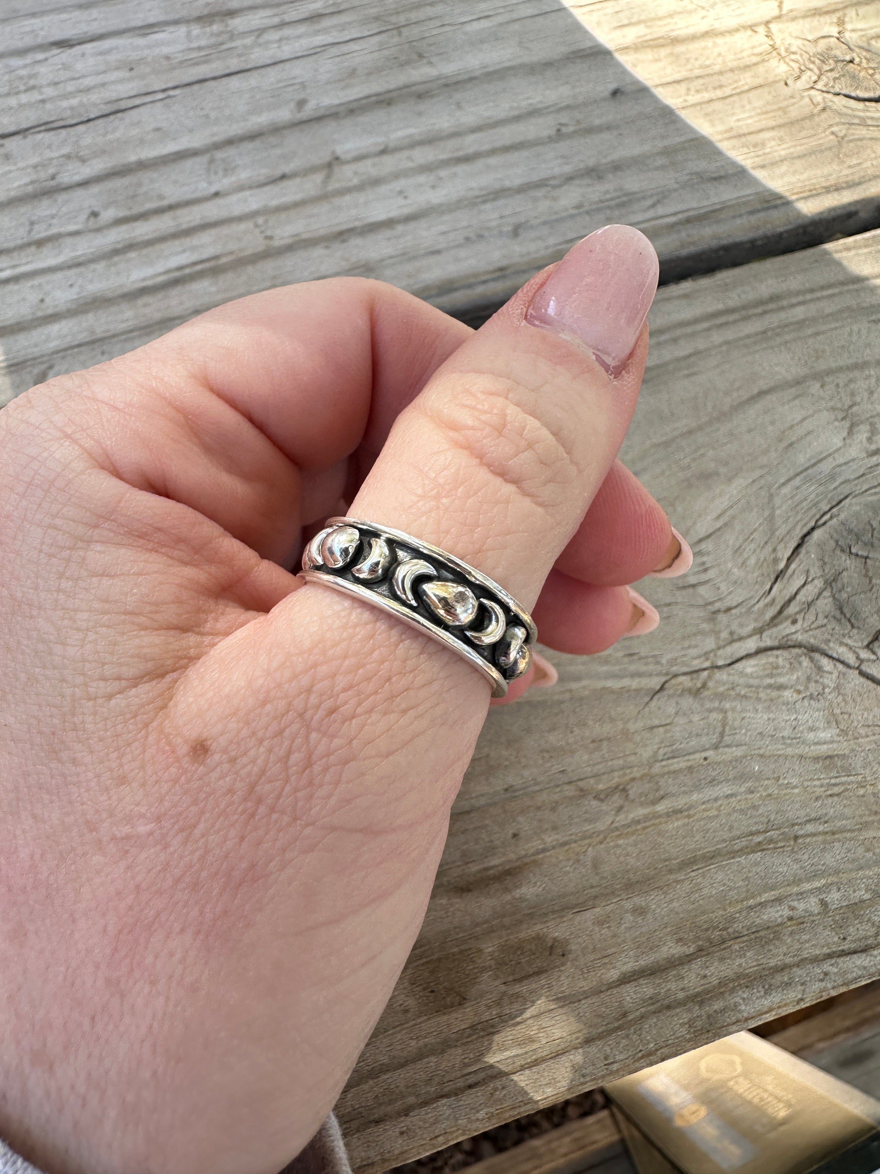 Beautiful Handmade Sterling Silver Adjustable Silver Ball Moon Ring Band pool