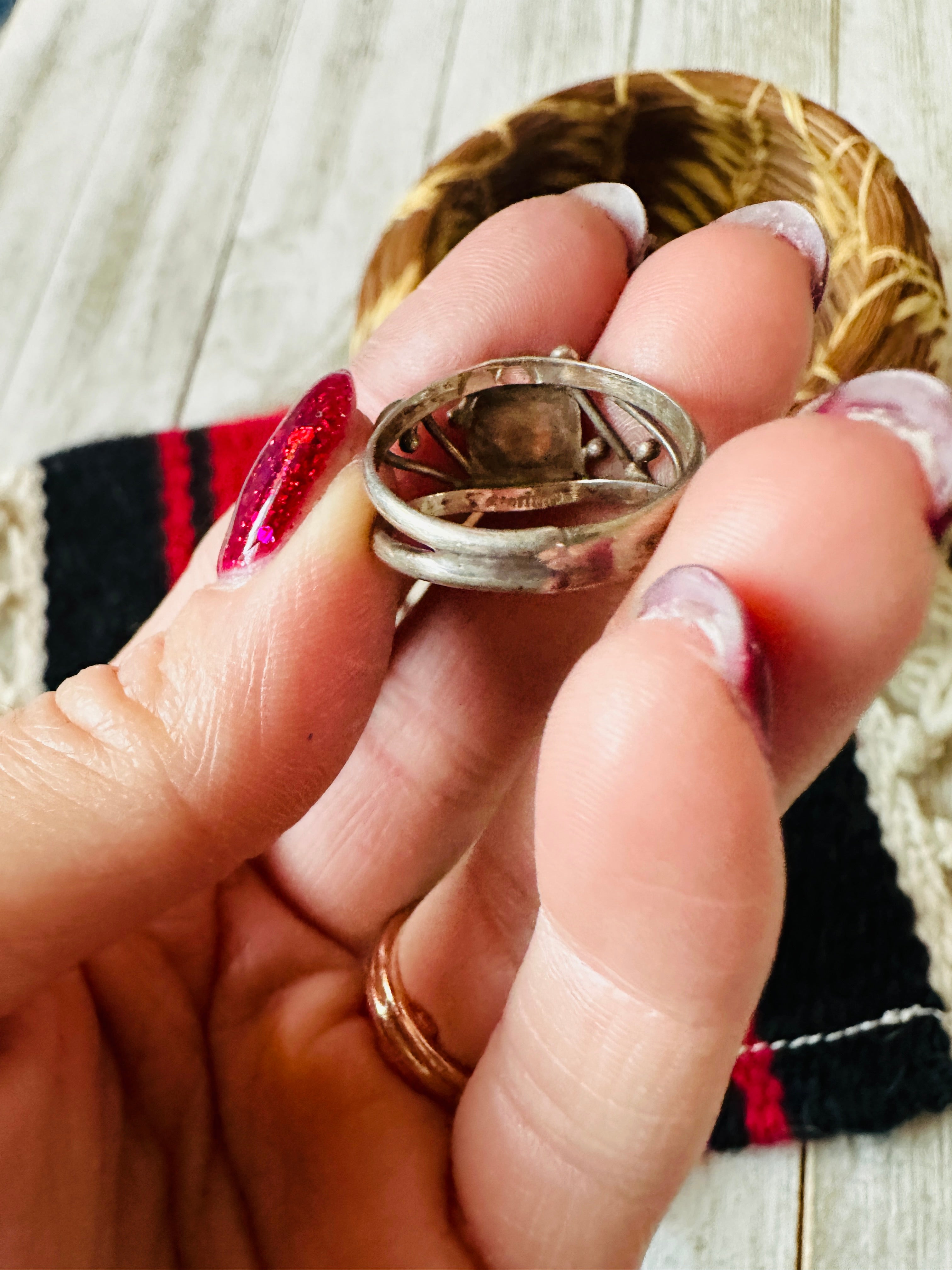 Old Pawn Vintage Navajo Sterling Silver & Turquoise Ring Size 7.25