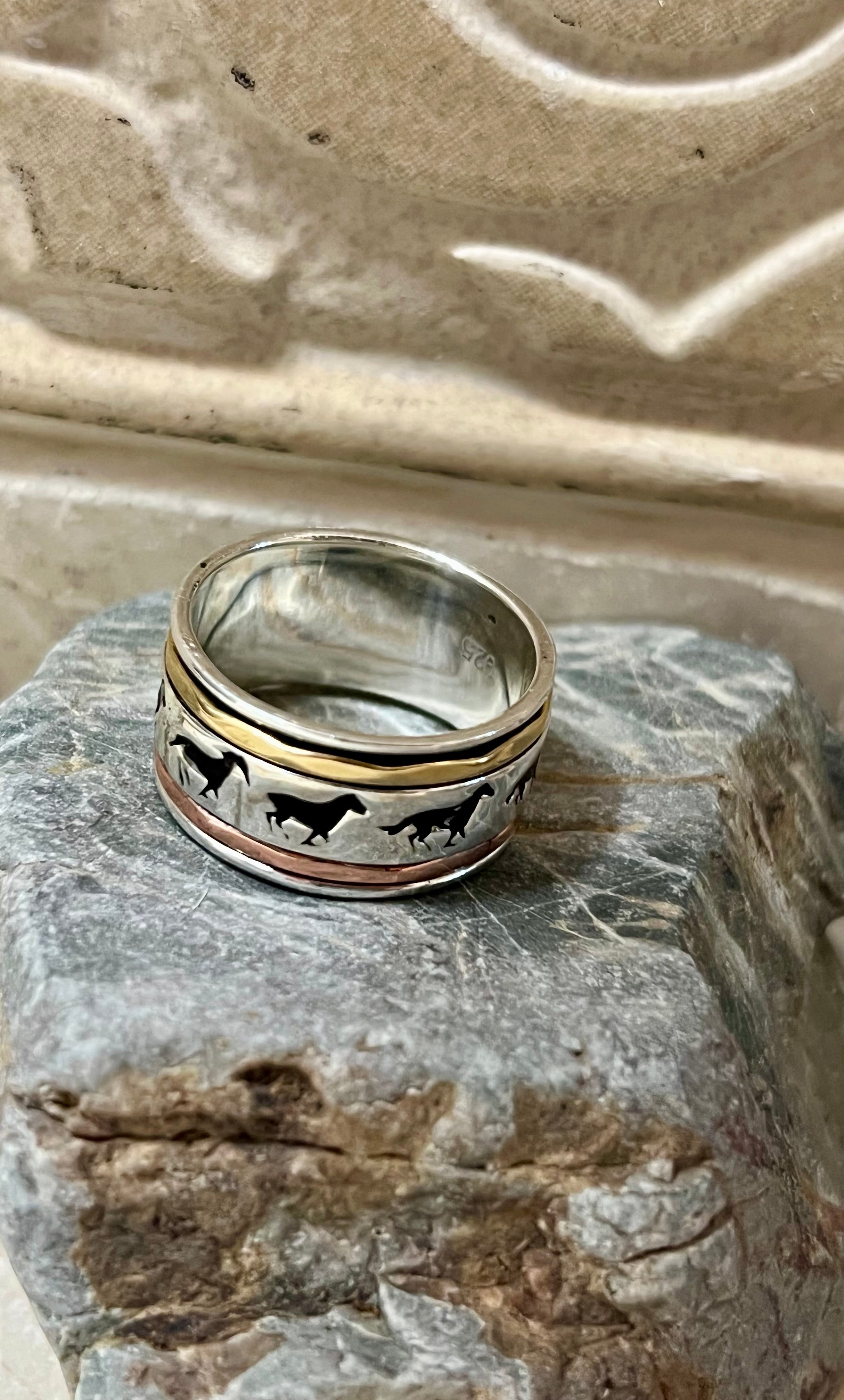 Running Horses Sterling Silver Copper & Gold Spinner Ring