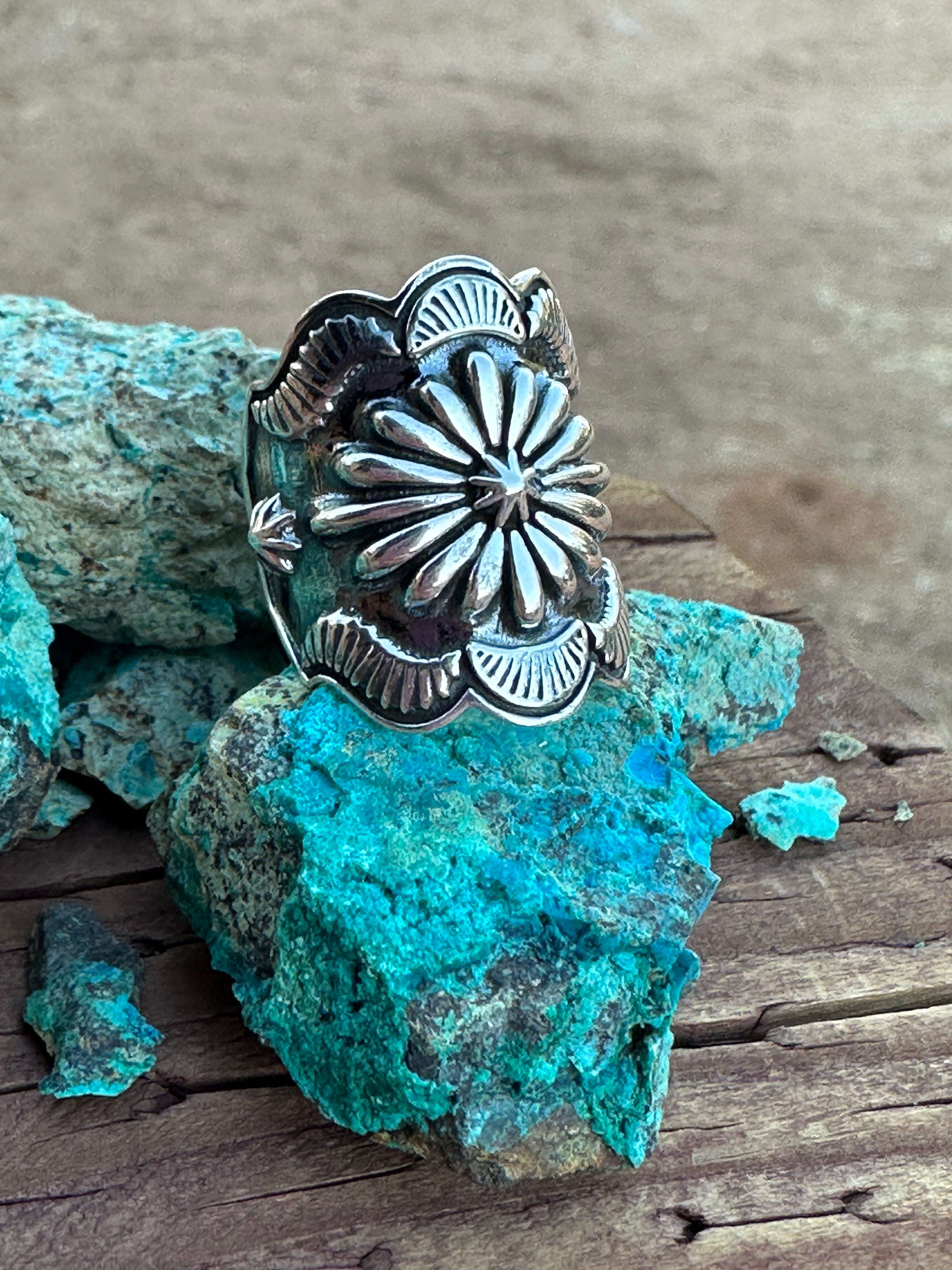 El Moro Handmade Sterling Silver Adjustable Ring