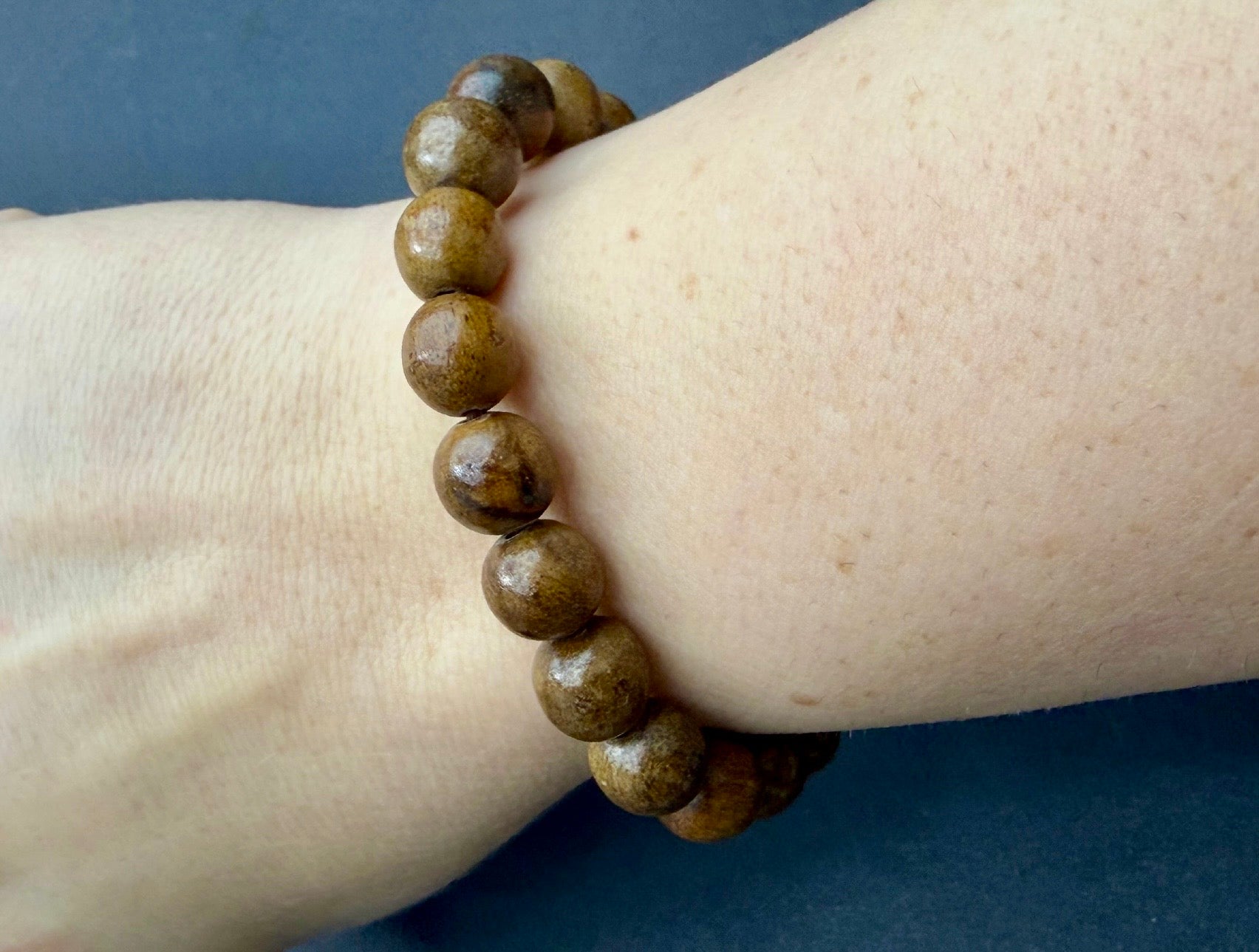 Agarwood 8mm Stretch Bracelet