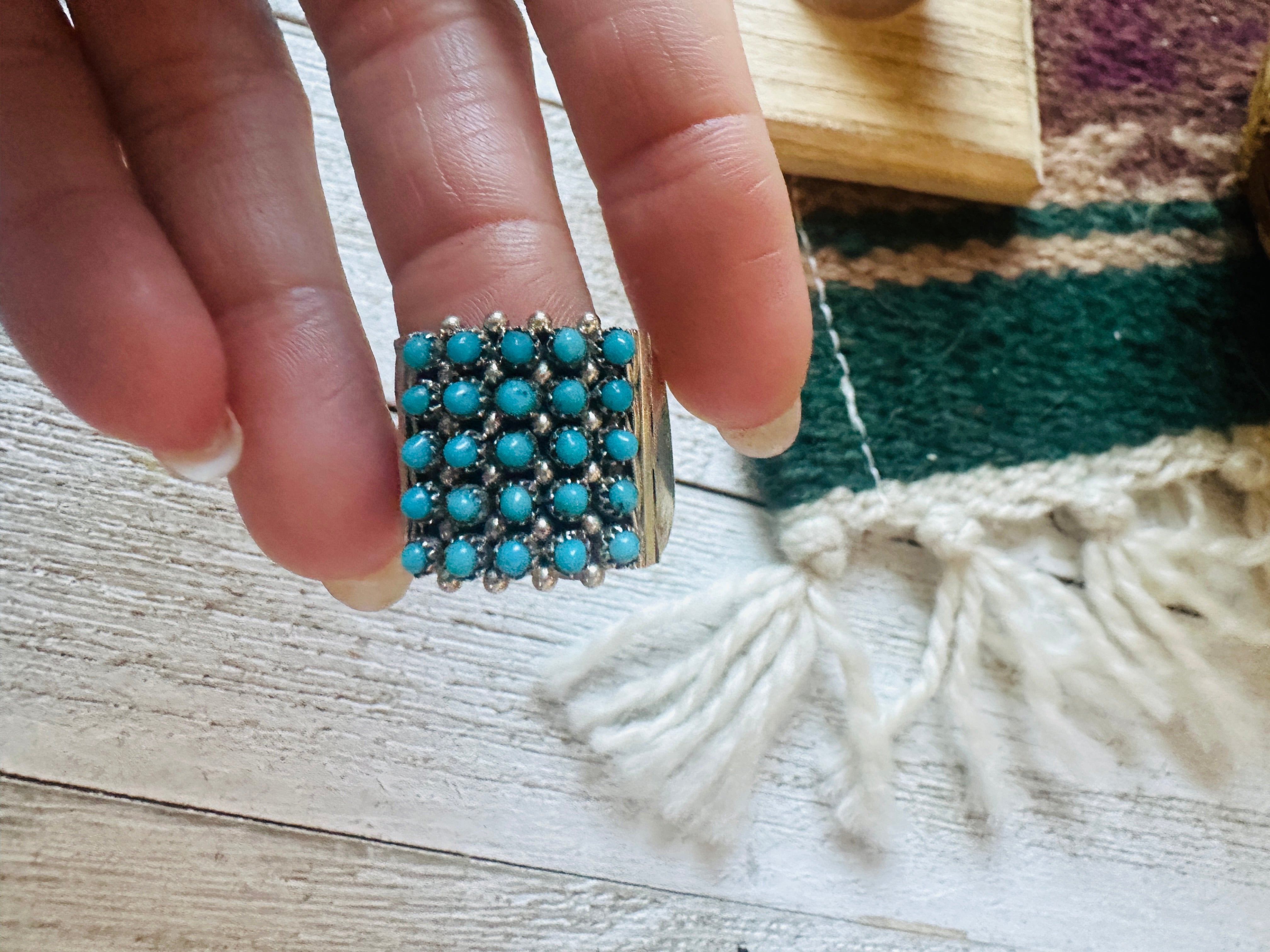 Zuni Stlye Vintage Sterling Silver shops & Turquoise Petit Point Ring