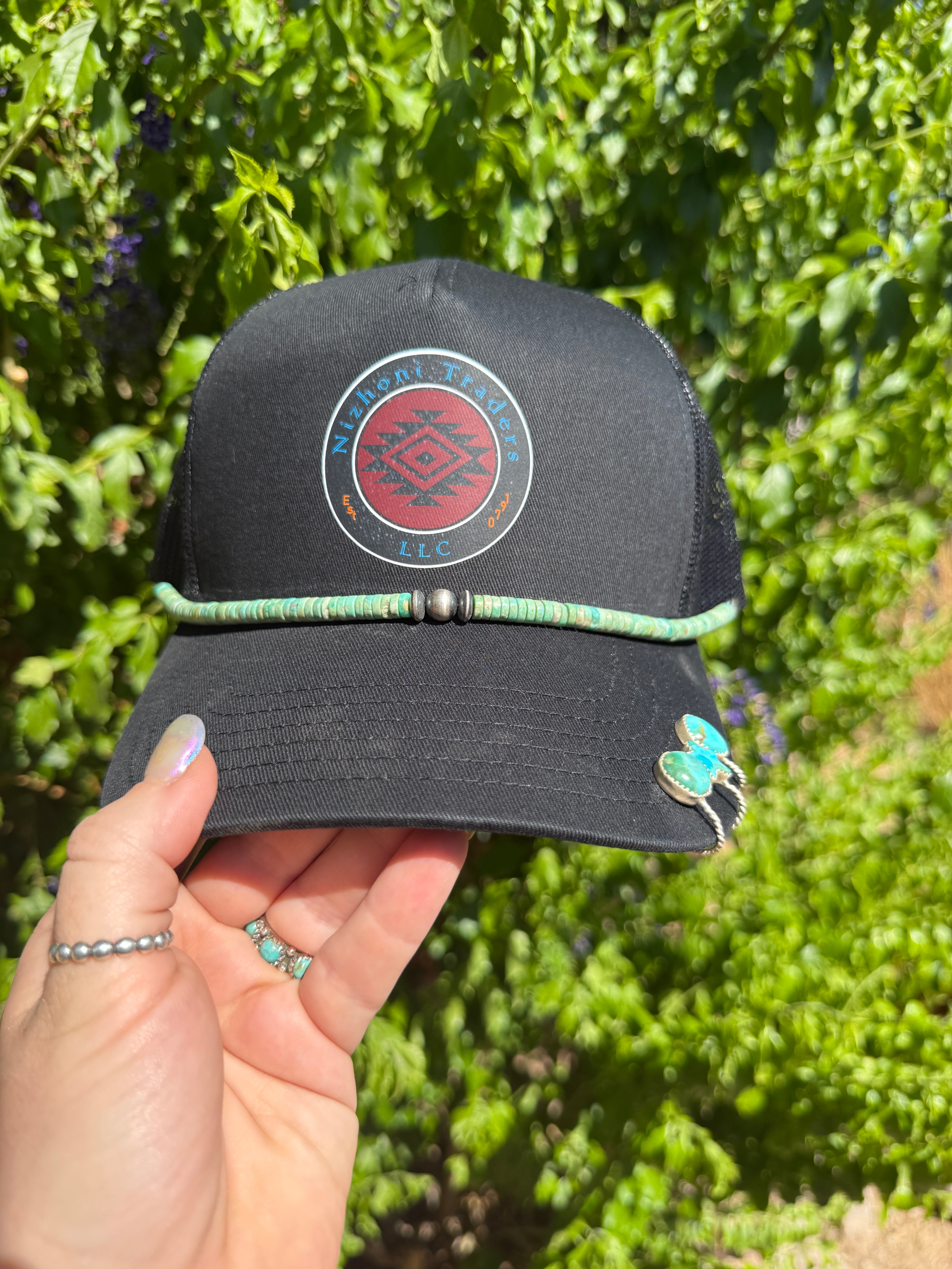 Nizhoni Traders TRUCKER HAT