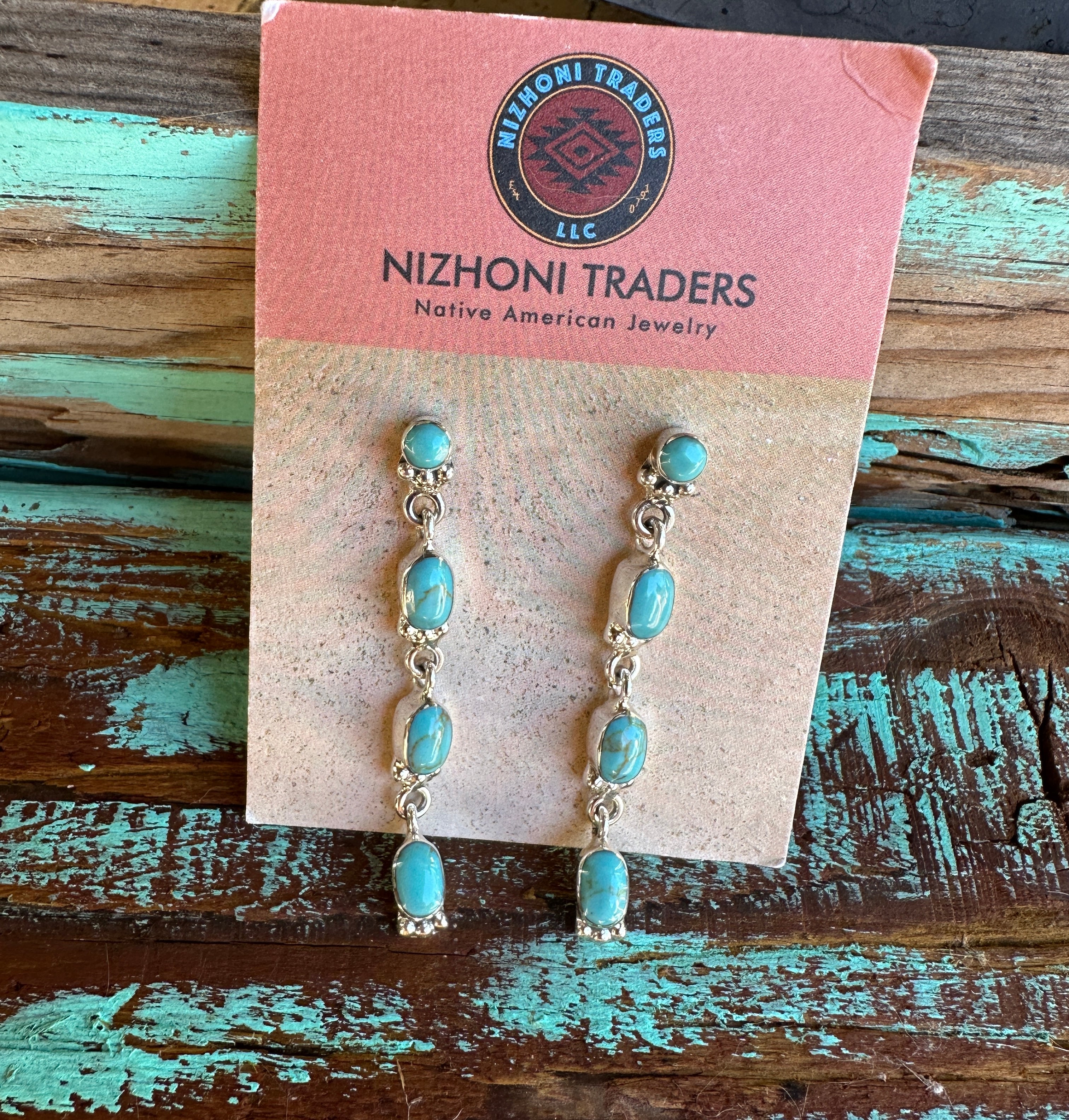 TURQUOISE RAINDROP EARRING ON POST