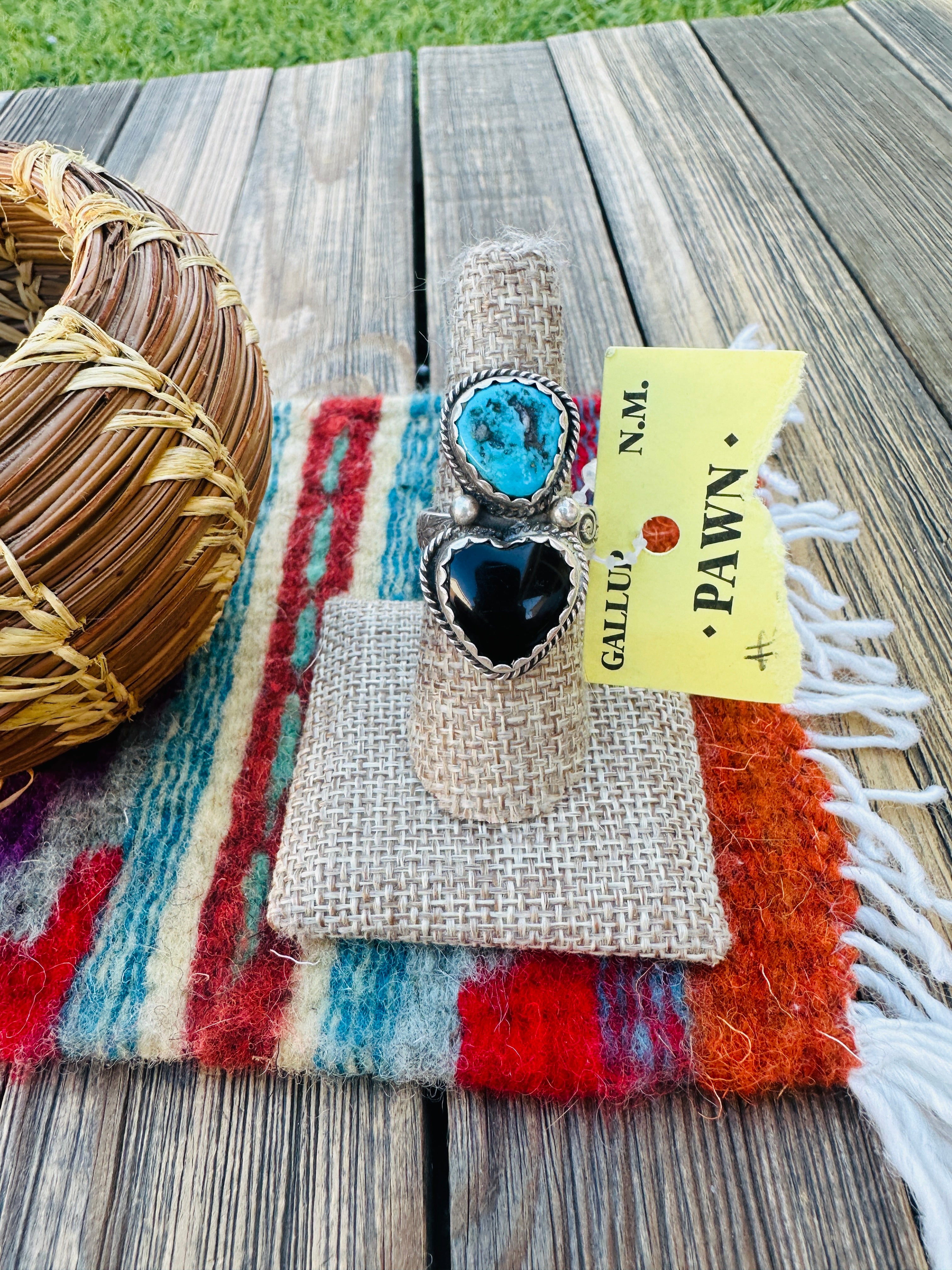 Old Pawn Handcrafted Turquoise, Onyx & Sterling Silver Heart Ring Size 8.5