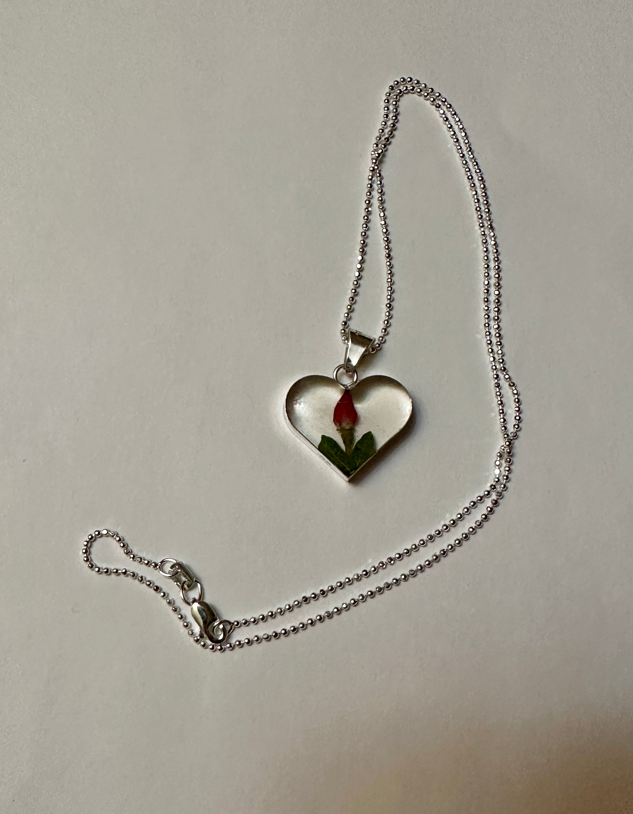 Primavera Rosebud Heart Necklace