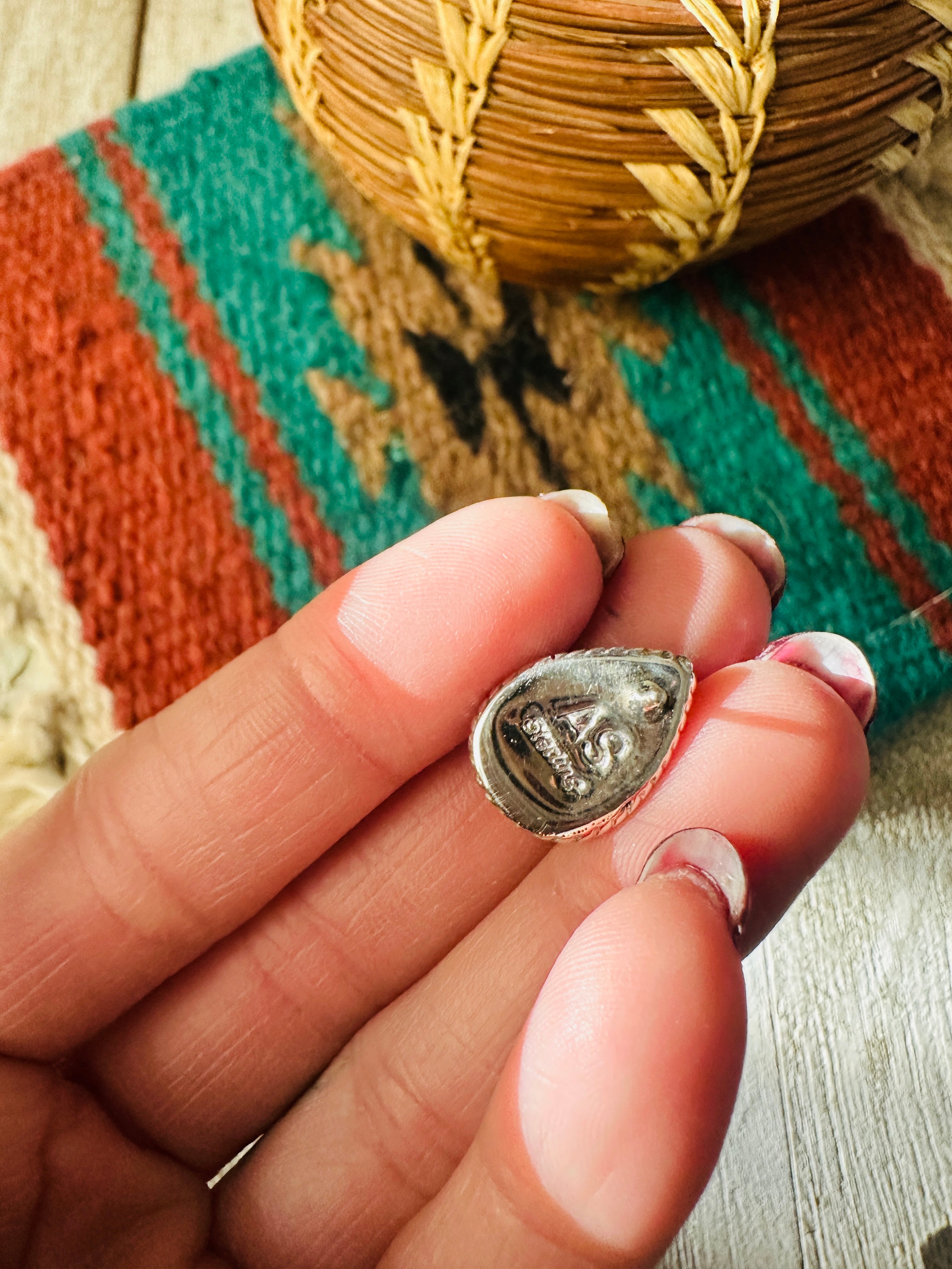 Navajo Sterling Silver & Spiny Oyster Inlay Post Earrings