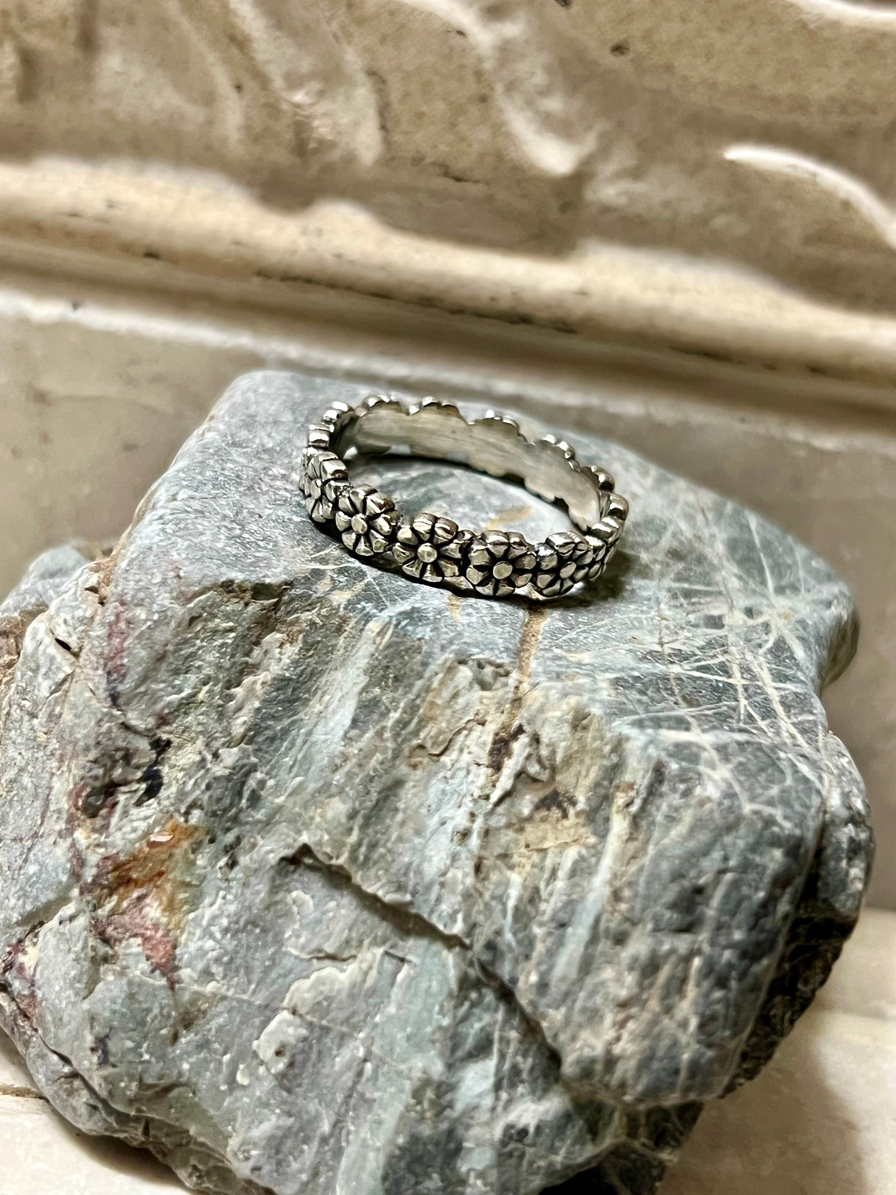 Flowers All Around Sterling Silver Ring 1/8”